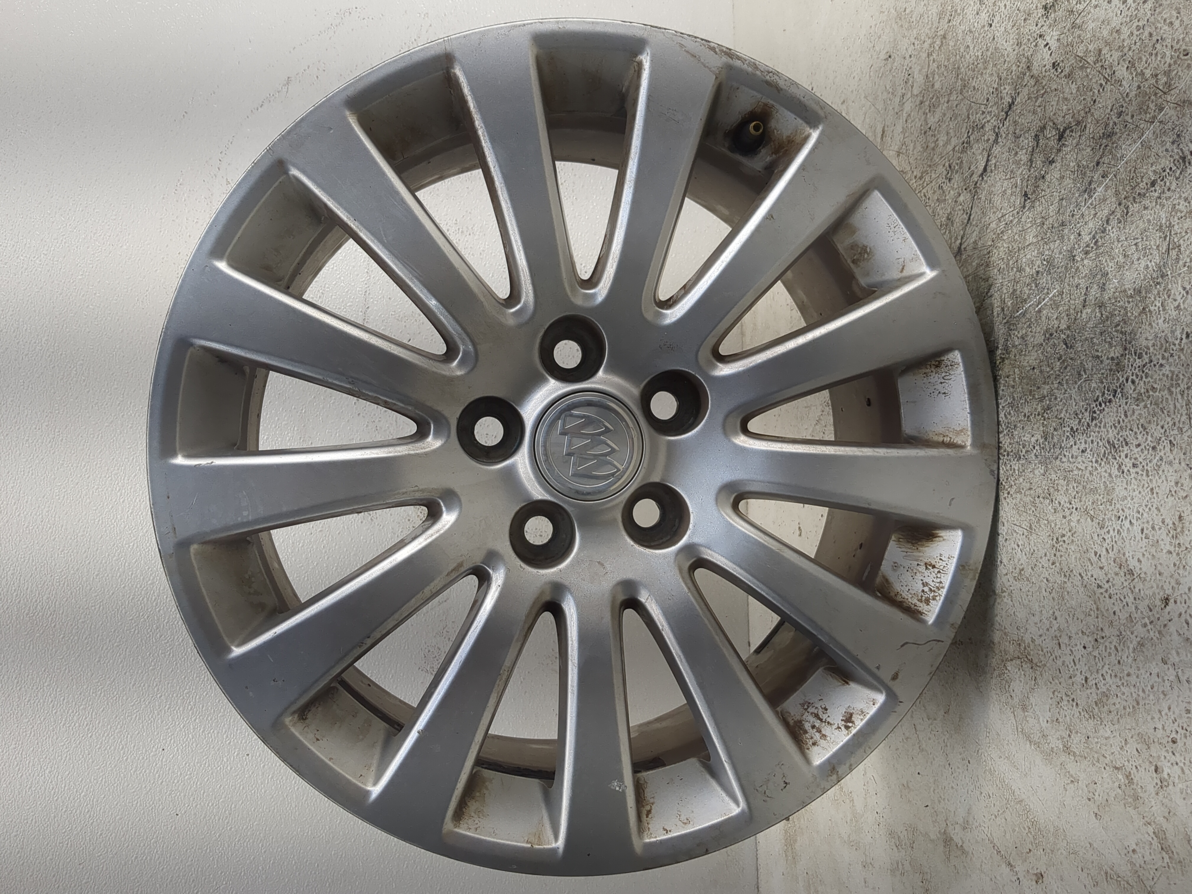 2011-2013 Buick Regal Oem Wheel Rim 1187583 - Oemusedautoparts1.com
