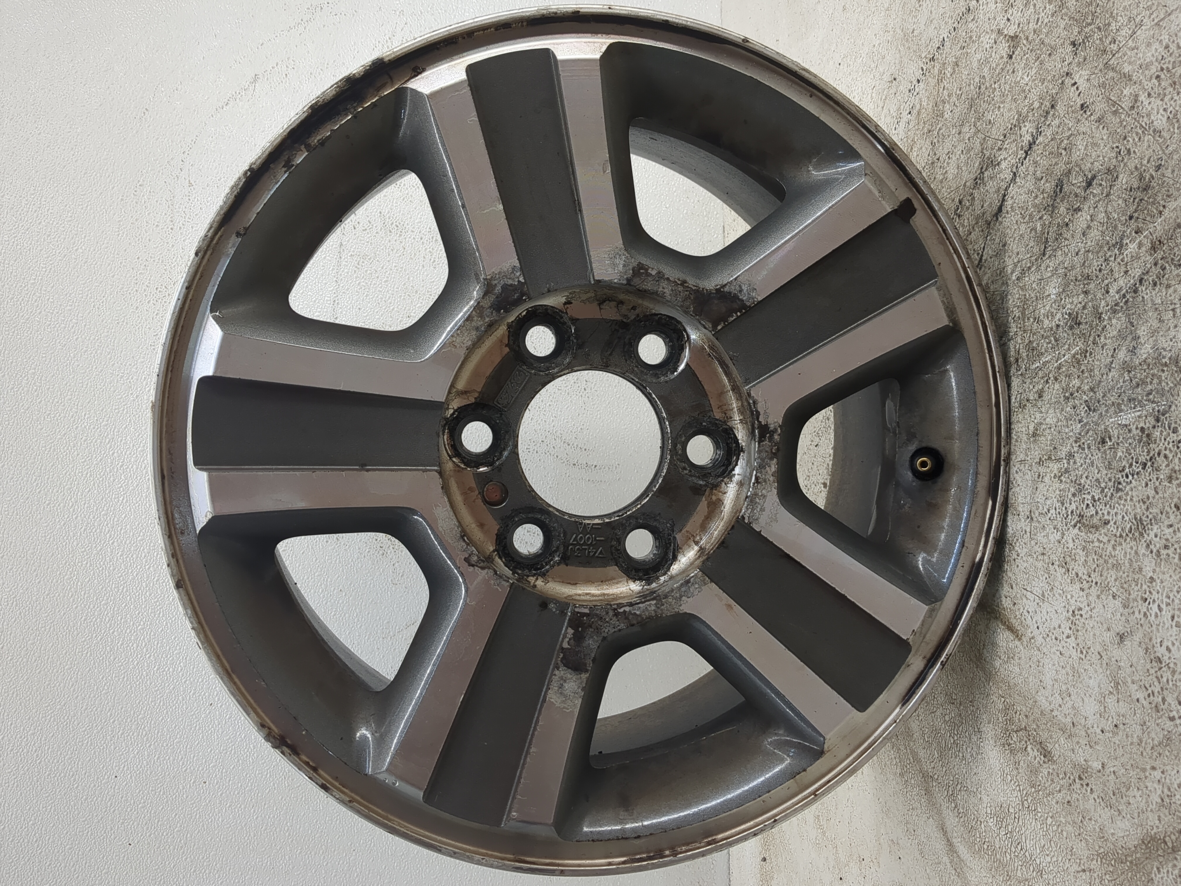 2004-2008 Ford F-150 Oem Wheel Rim 1188734 - Oemusedautoparts1.com