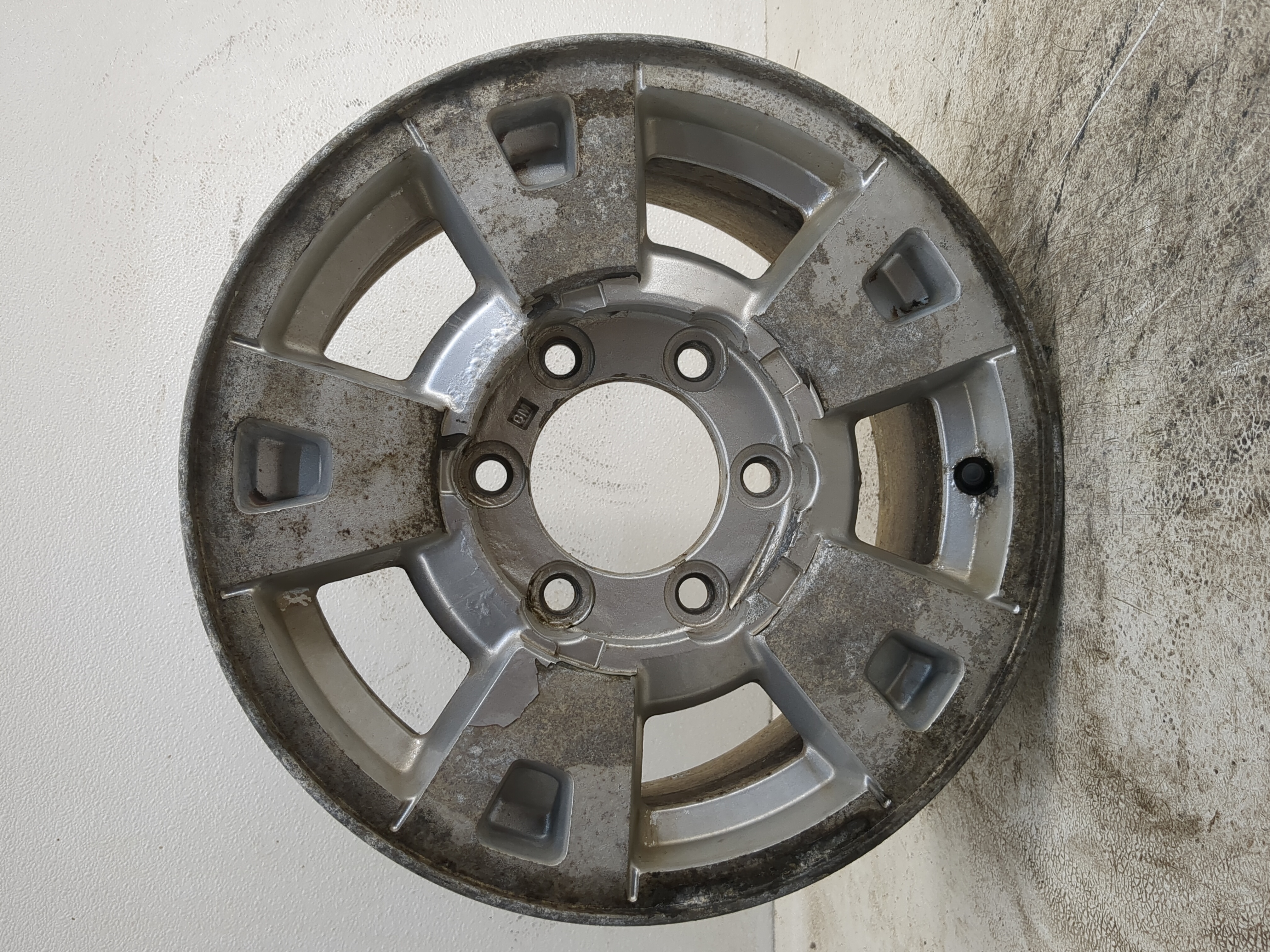 2004-2008 Gmc Canyon Oem Wheel Rim 1188746 - Oemusedautoparts1.com