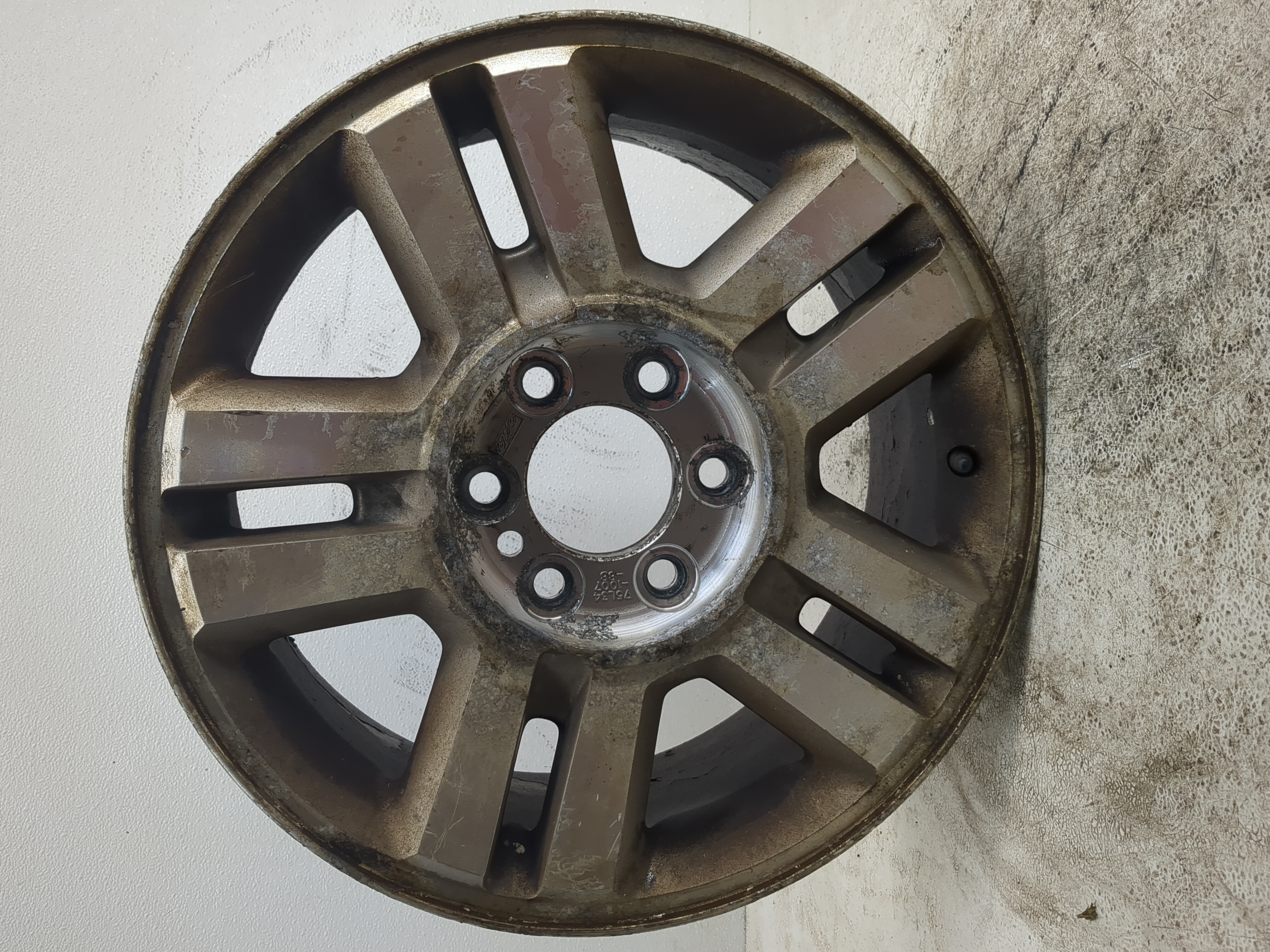 2005-2008 Ford F-150 Oem Wheel Rim 1188747 - Oemusedautoparts1.com