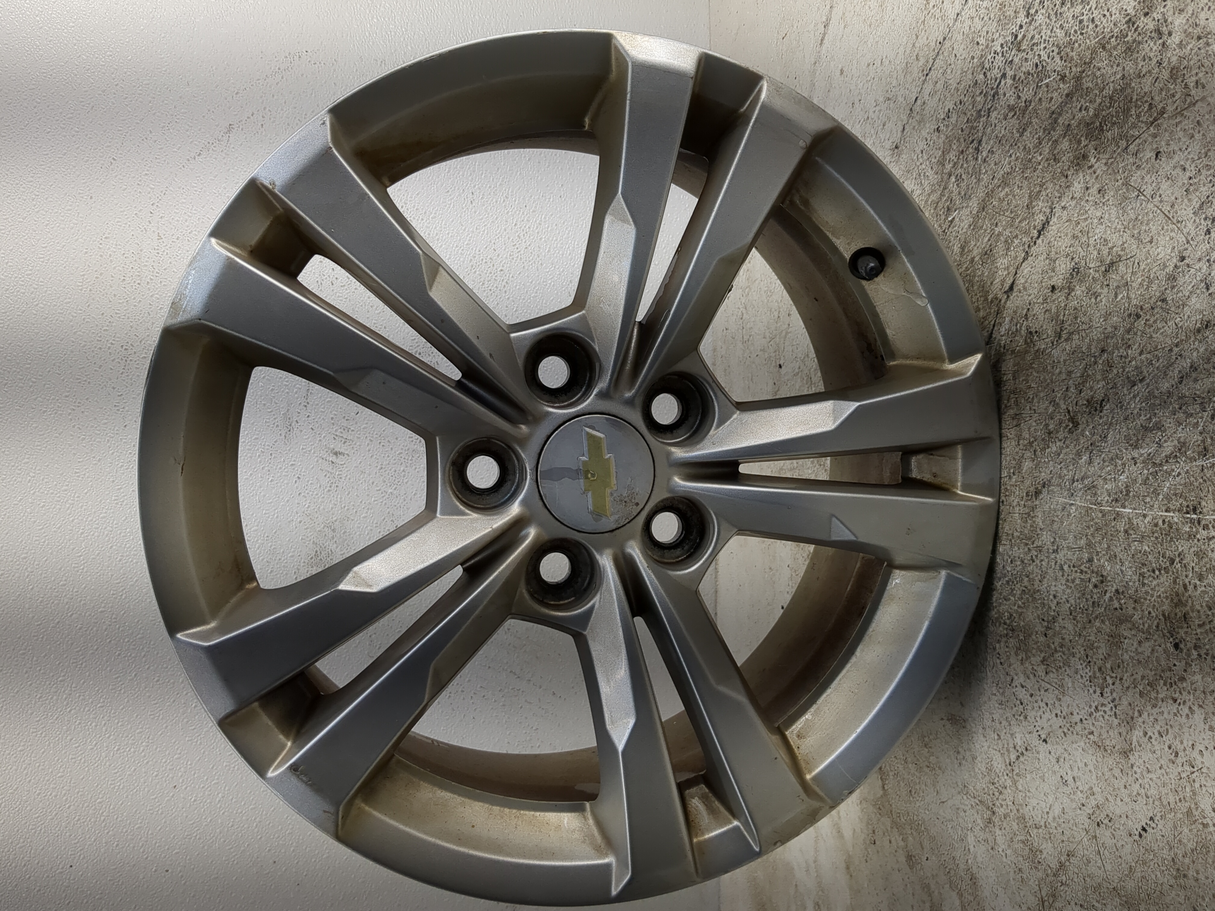 2010-2017 Chevrolet Equinox Oem Wheel Rim 1189419 - Oemusedautoparts1.com