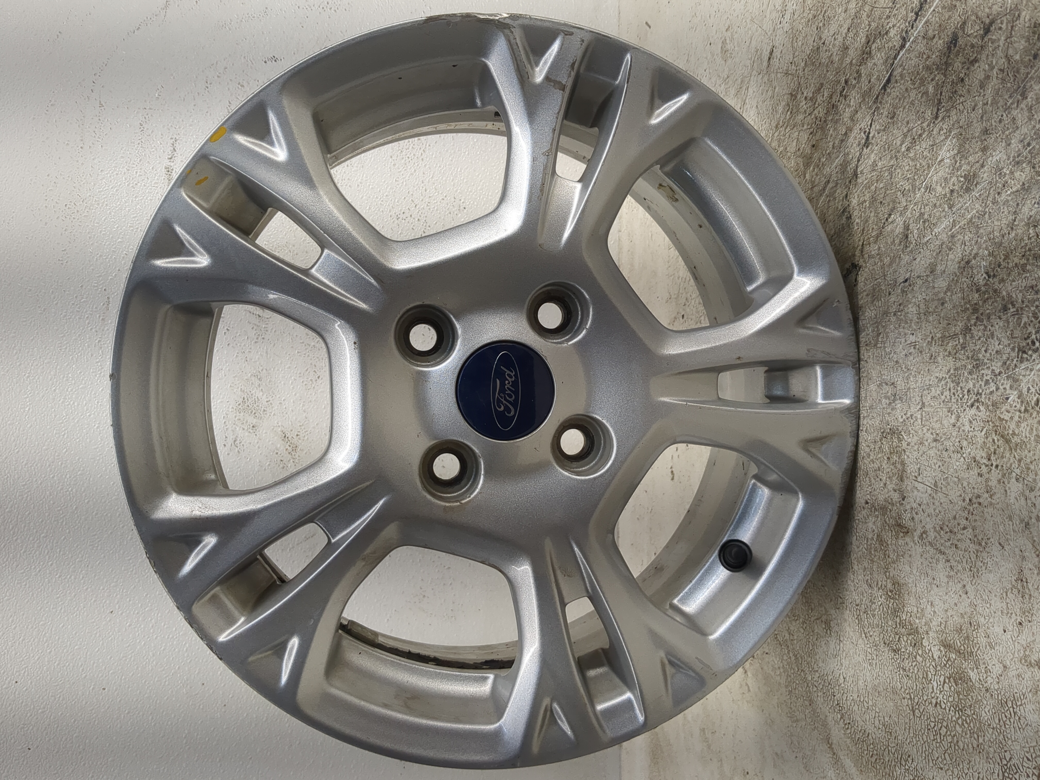 2014-2016 Ford Fiesta Oem Wheel Rim 1190553 - Oemusedautoparts1.com