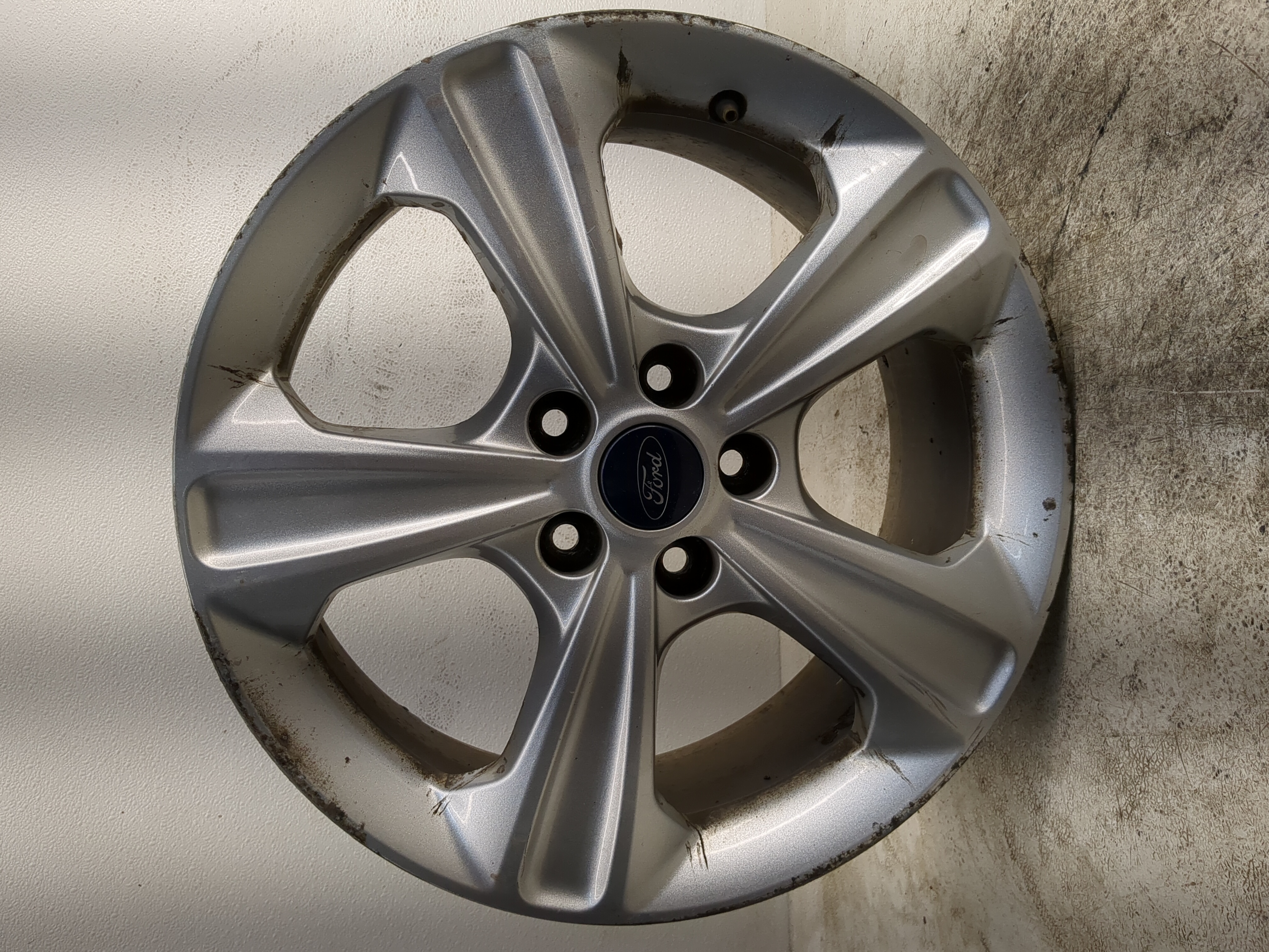 2013-2016 Ford Escape Oem Wheel Rim 1190571 - Oemusedautoparts1.com
