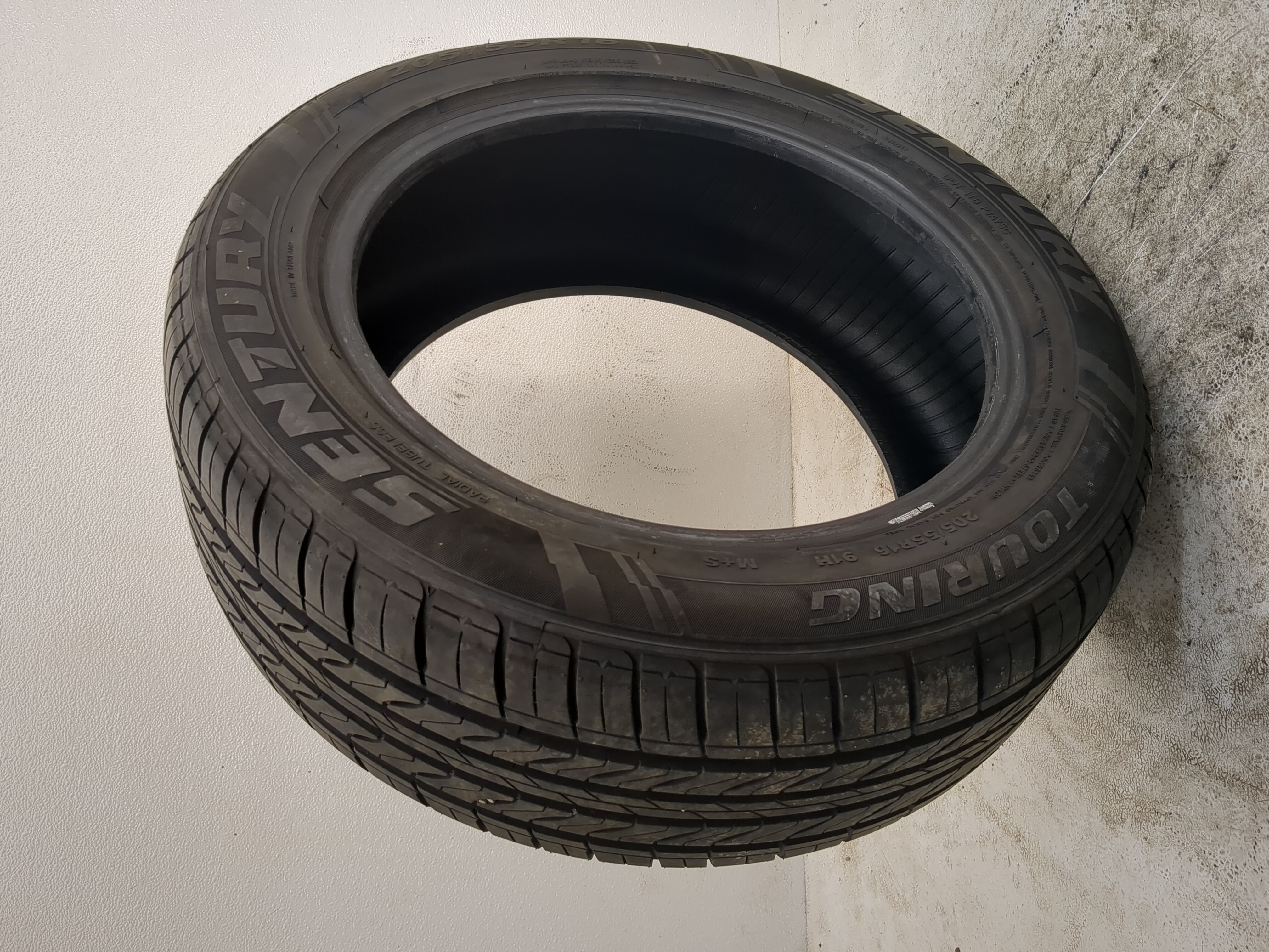 Used Tire 205/55R16 SENTURY TOURING 91H - Tread Depth 10/32 - Oemusedautoparts1.com