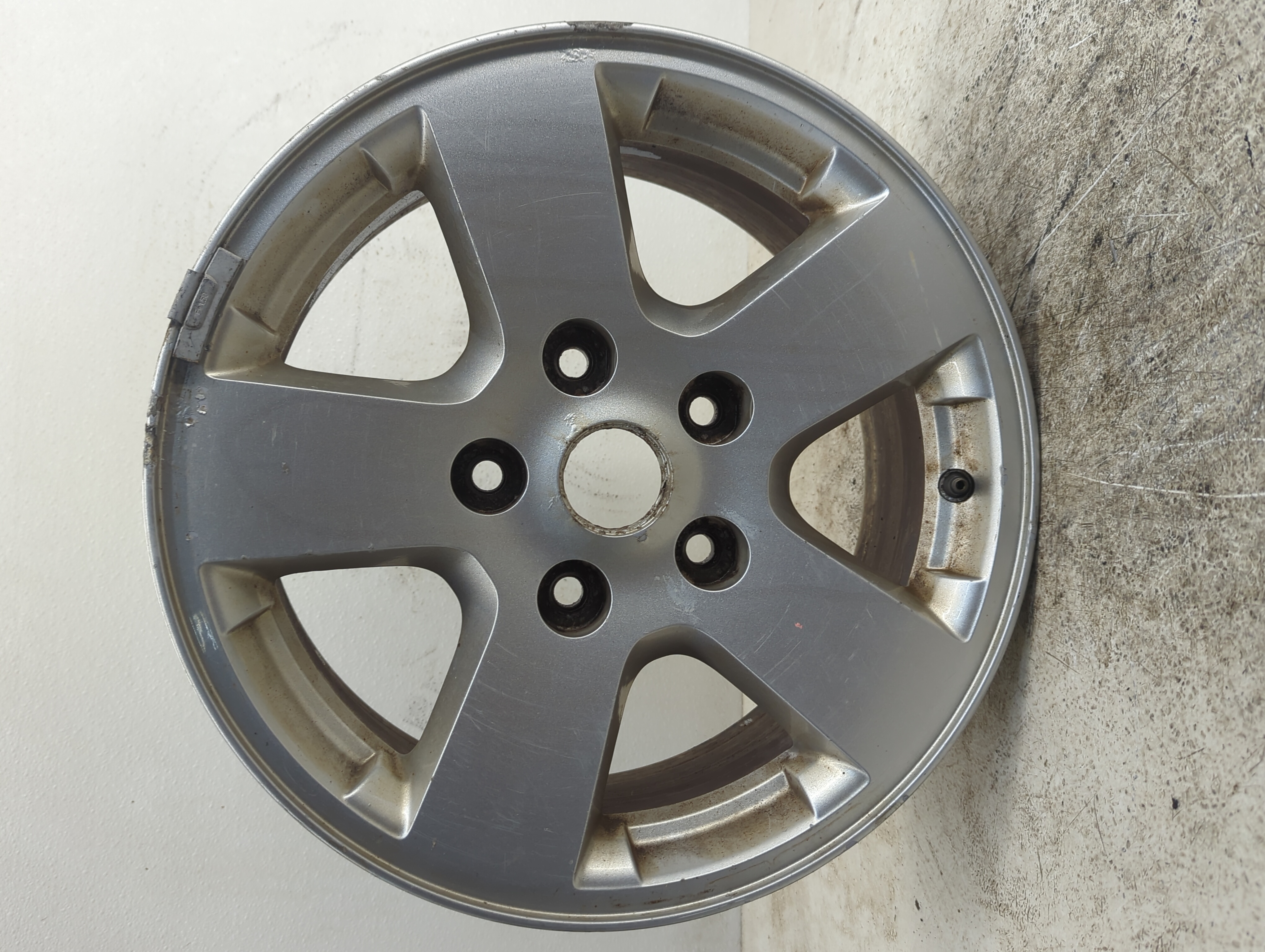 2009-2010 Dodge Ram 1500 Oem Wheel Rim 1190678 - Oemusedautoparts1.com
