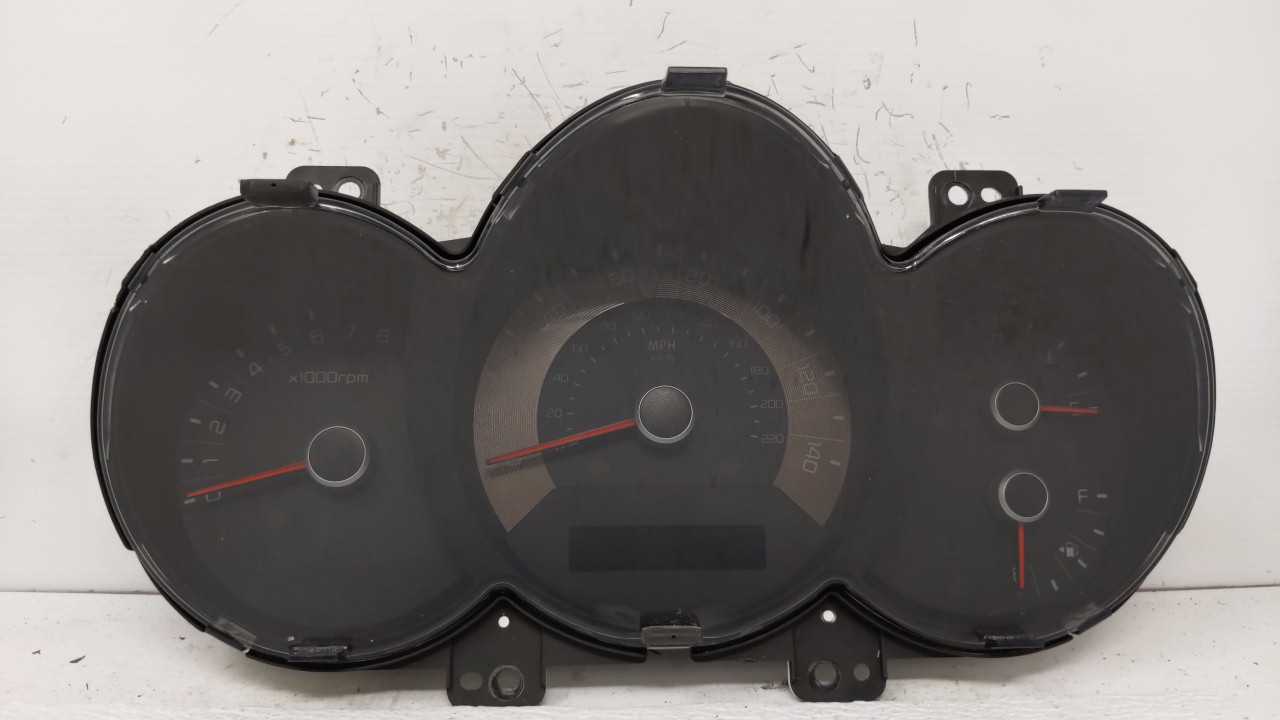 2011-2011 Kia Soul Speedometer Instrument Cluster Gauges 119069 - Oemusedautoparts1.com