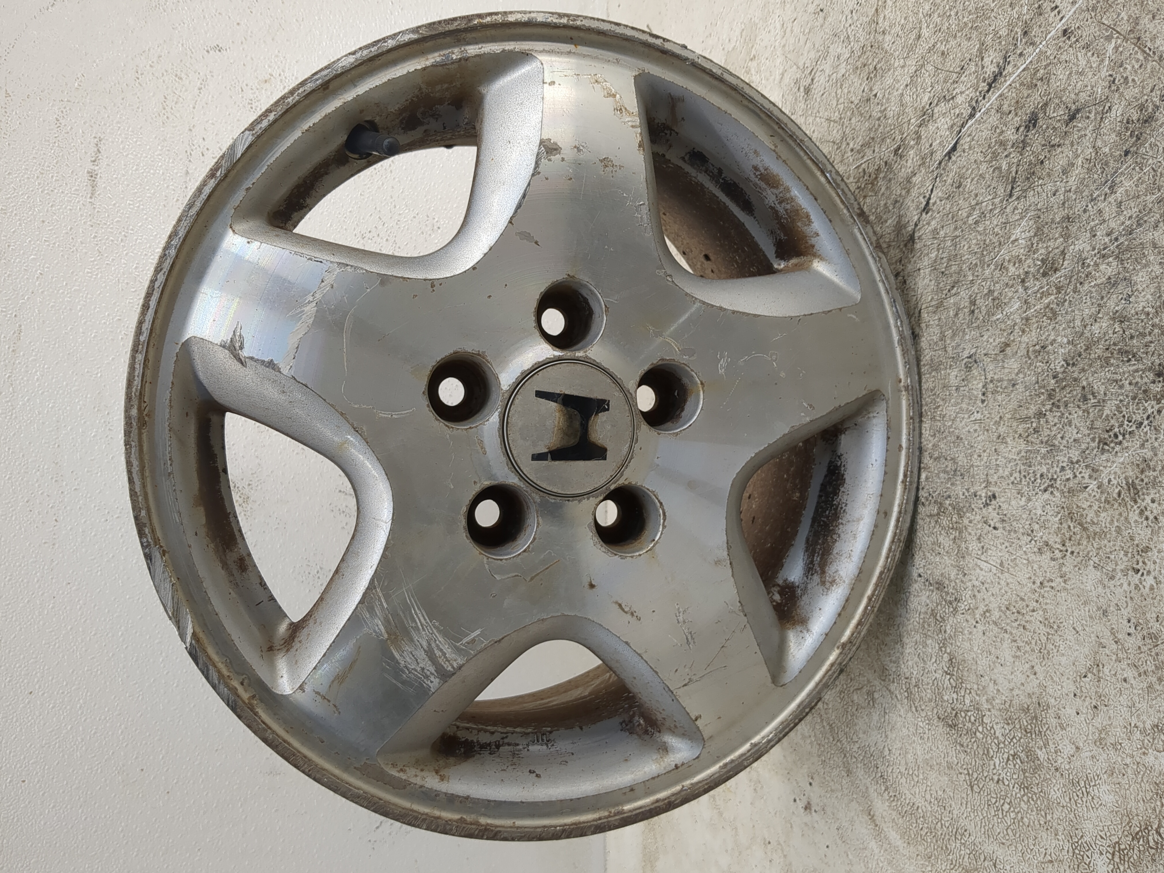 1998-2002 Honda Accord Oem Wheel Rim 1190712 - Oemusedautoparts1.com