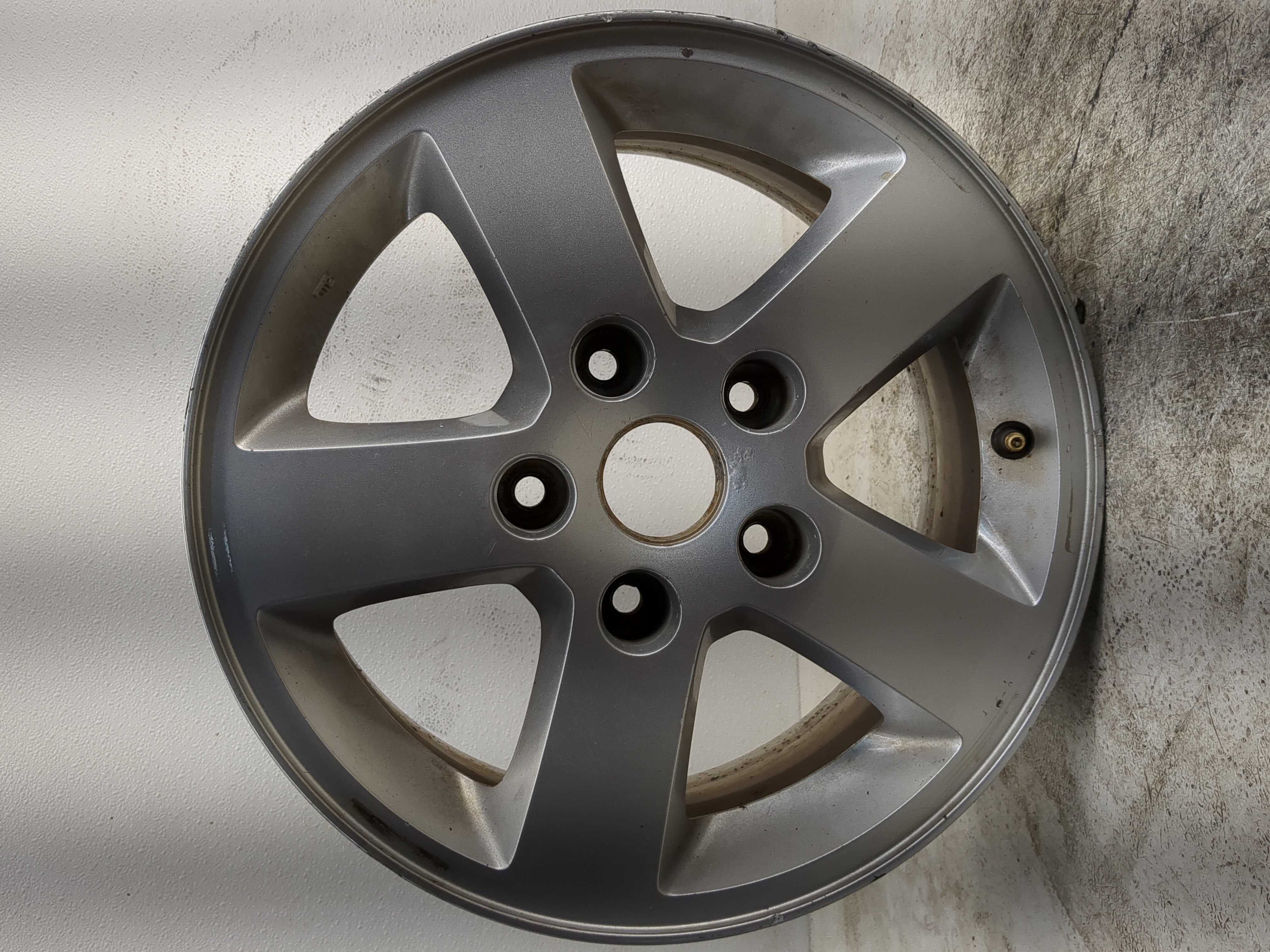 2008-2013 Dodge Grand Caravan Oem Wheel Rim 1190866 - Oemusedautoparts1.com