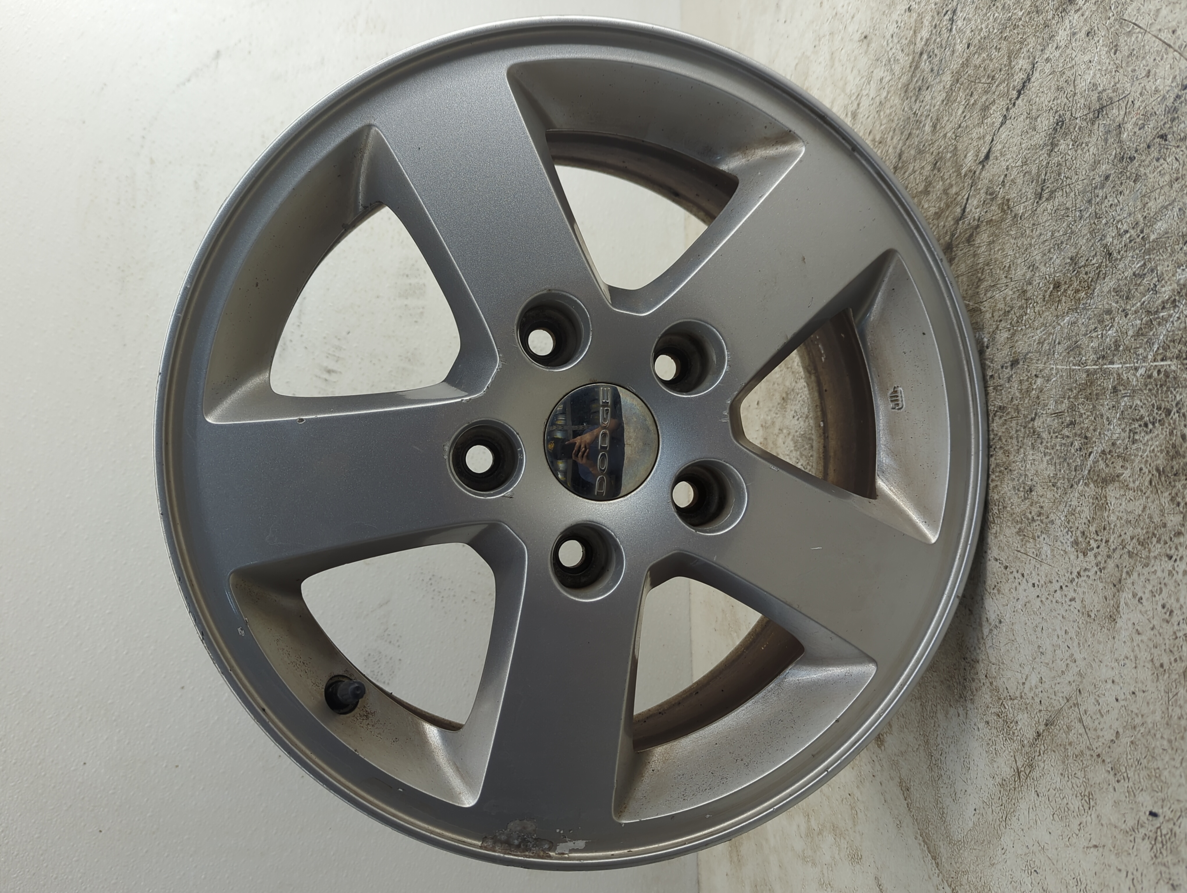 2008-2013 Dodge Grand Caravan Oem Wheel Rim 1190868 - Oemusedautoparts1.com
