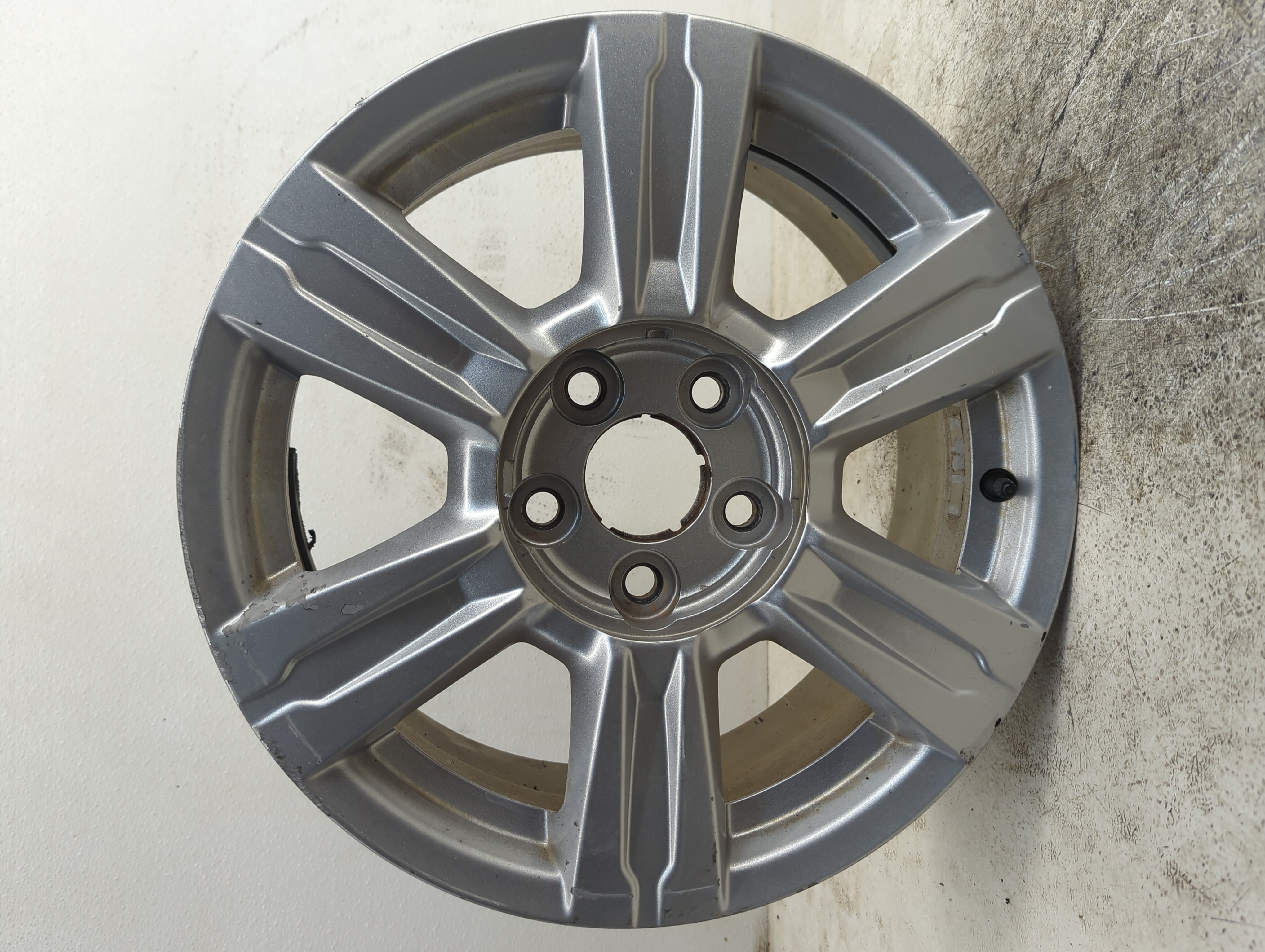 2014-2017 Gmc Terrain Oem Wheel Rim 1193067 - Oemusedautoparts1.com