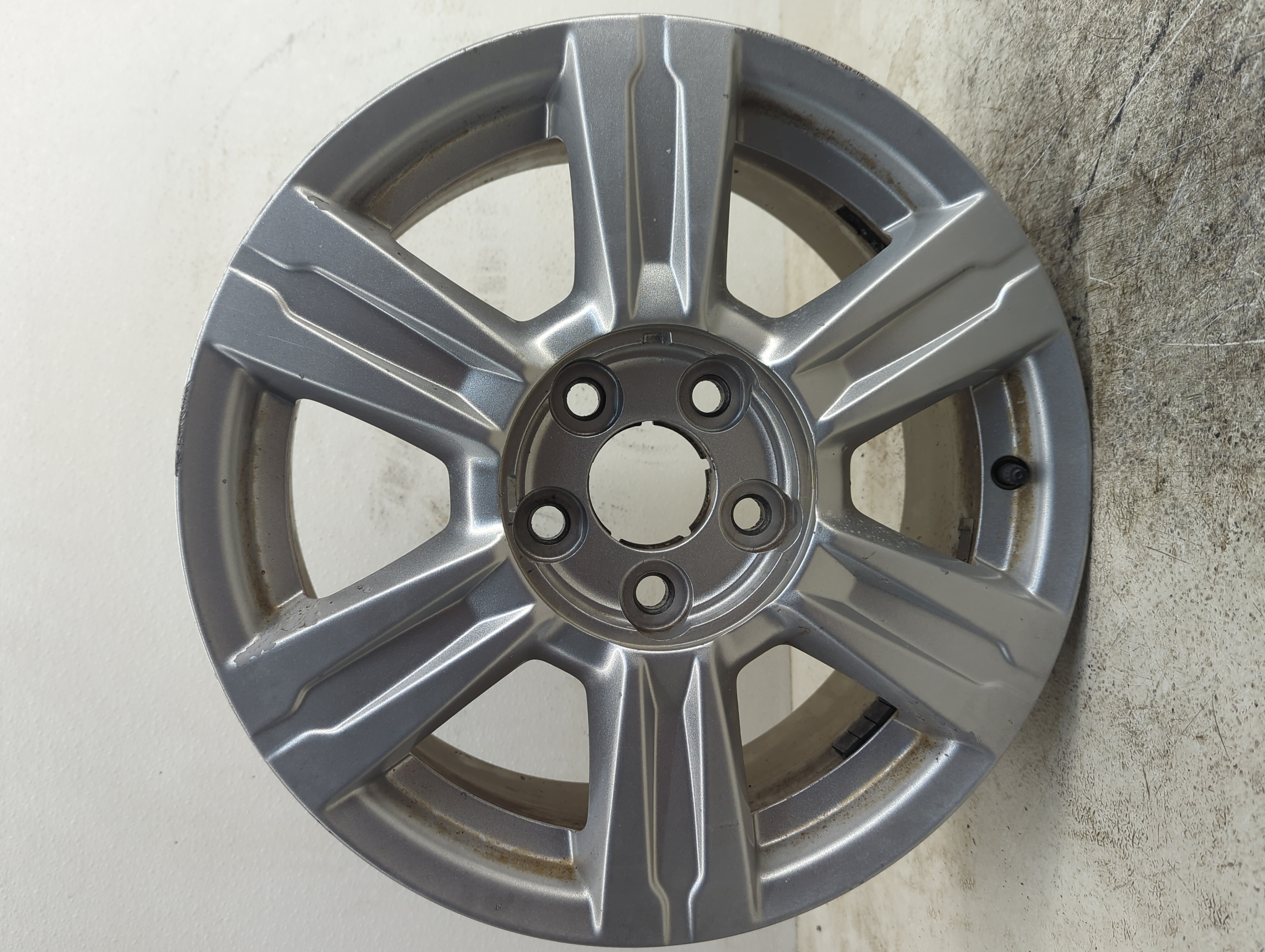 2014-2017 Gmc Terrain Oem Wheel Rim 1193069 - Oemusedautoparts1.com