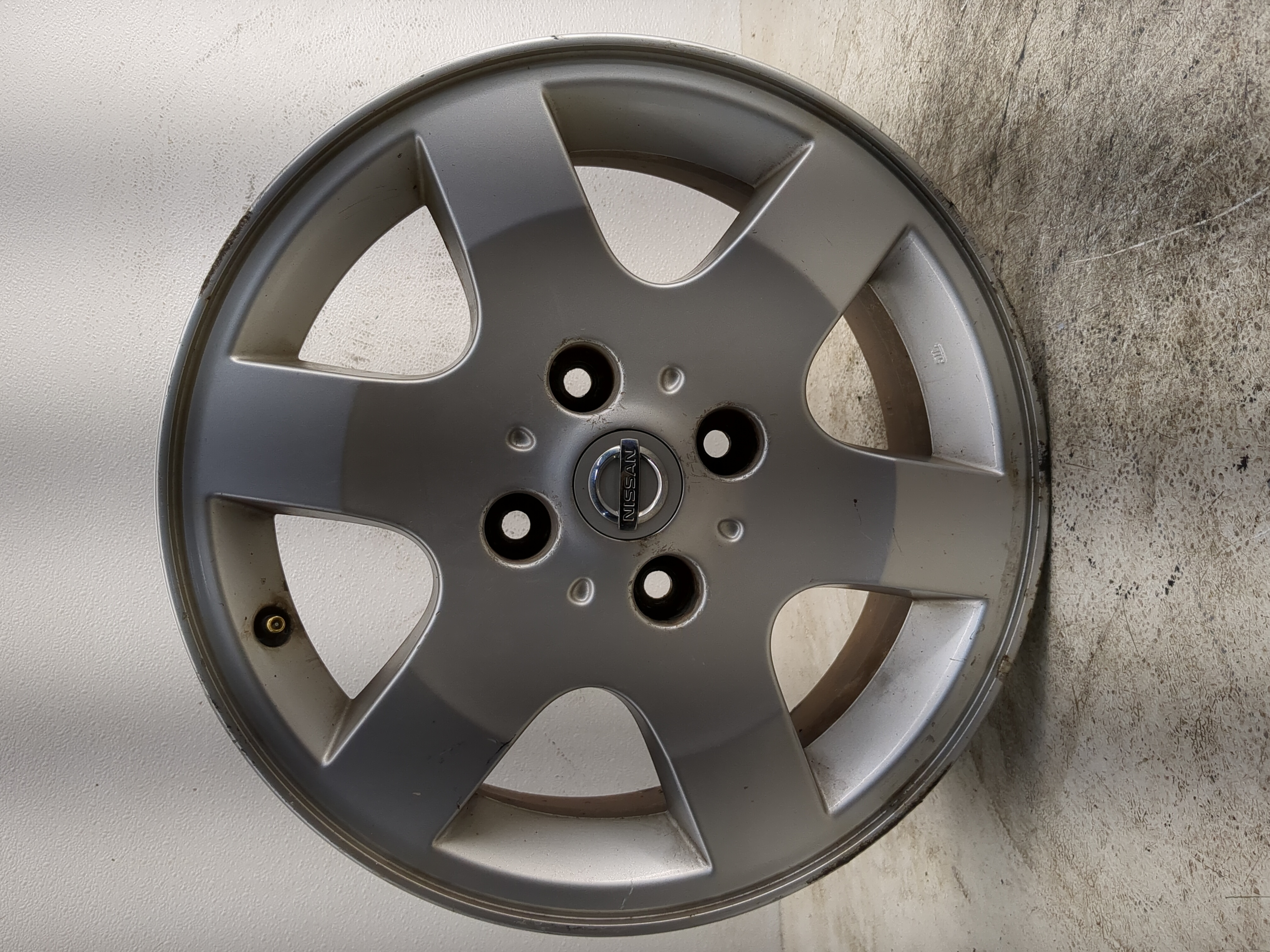 2004-2006 Nissan Sentra Oem Wheel Rim 1193124 - Oemusedautoparts1.com