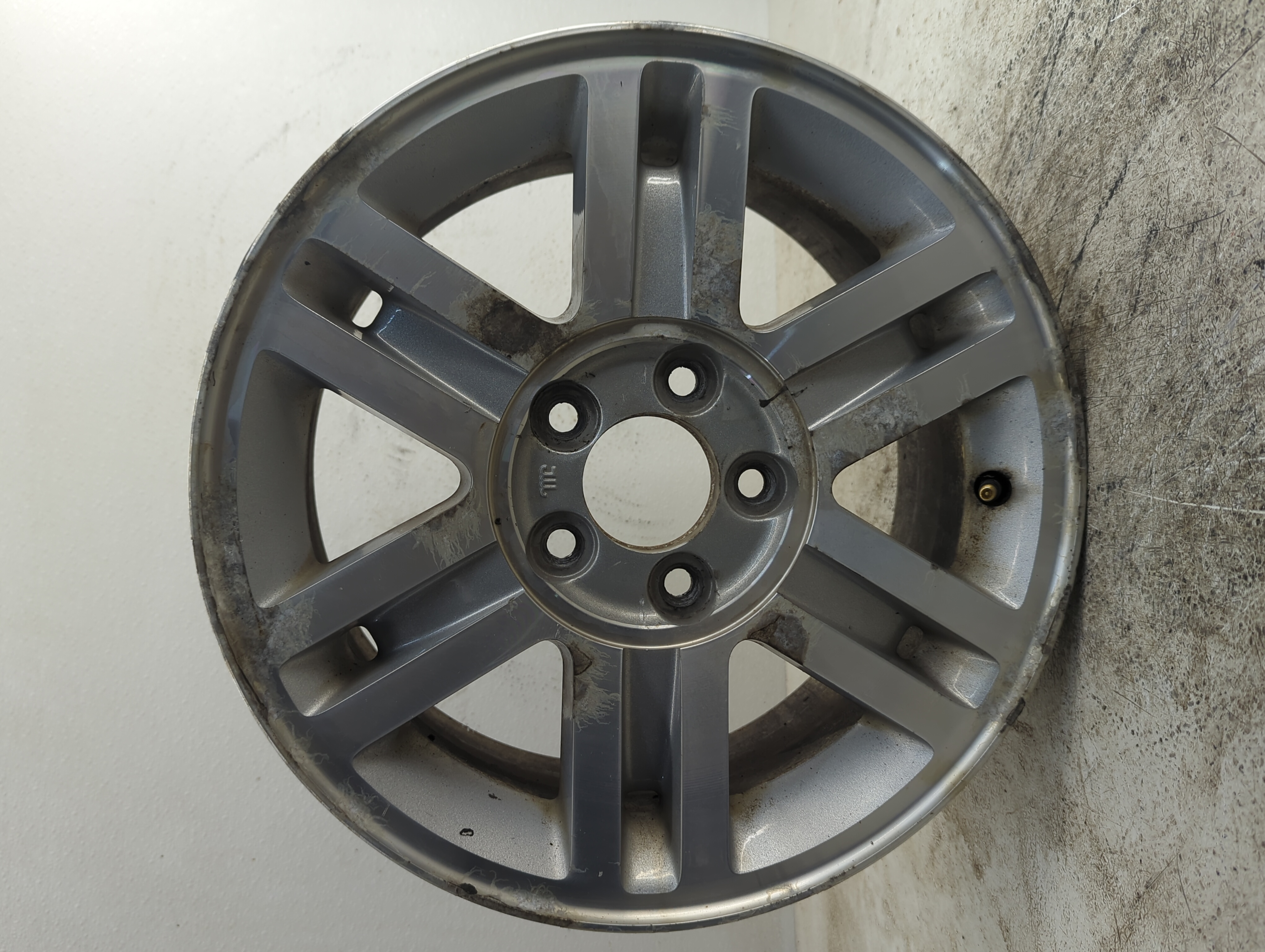 2002-2005 Mercury Mountaineer Oem Wheel Rim 1194431 - Oemusedautoparts1.com