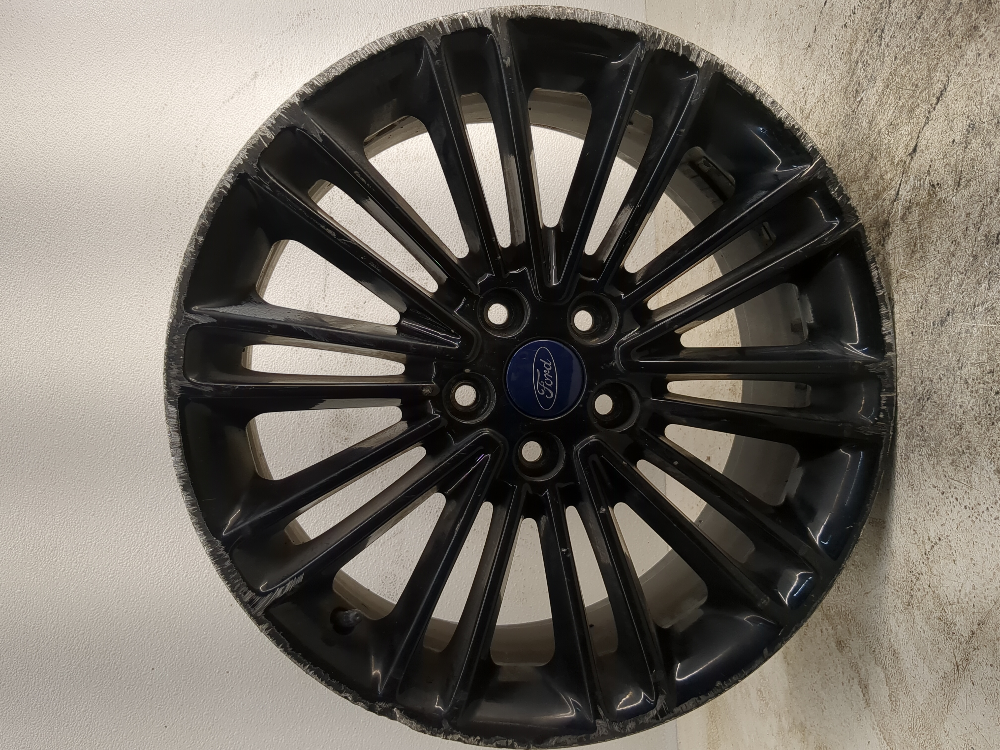 2013-2016 Ford Fusion Oem Wheel Rim 1194875 - Oemusedautoparts1.com