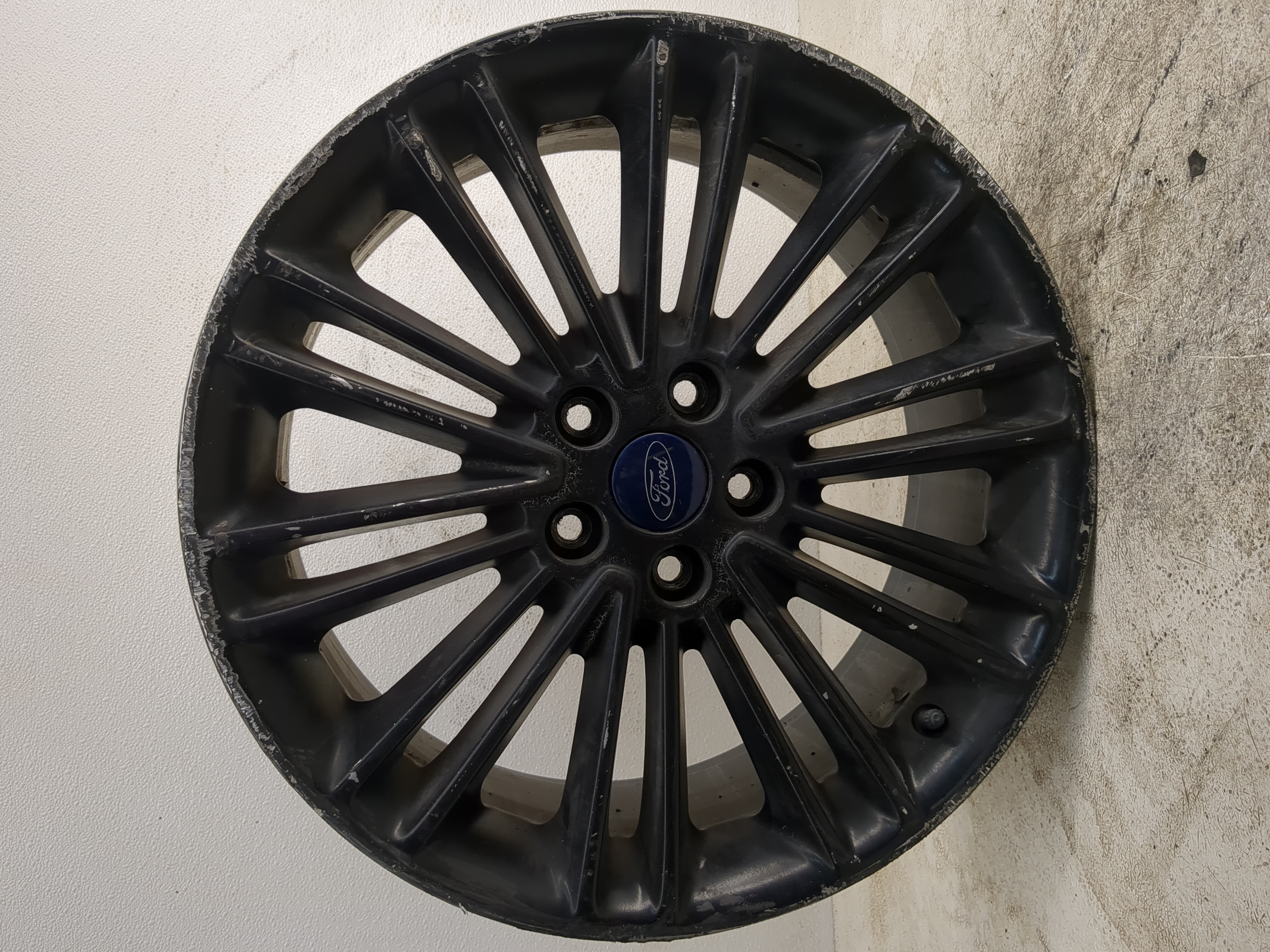 2013-2016 Ford Fusion Oem Wheel Rim 1194878 - Oemusedautoparts1.com