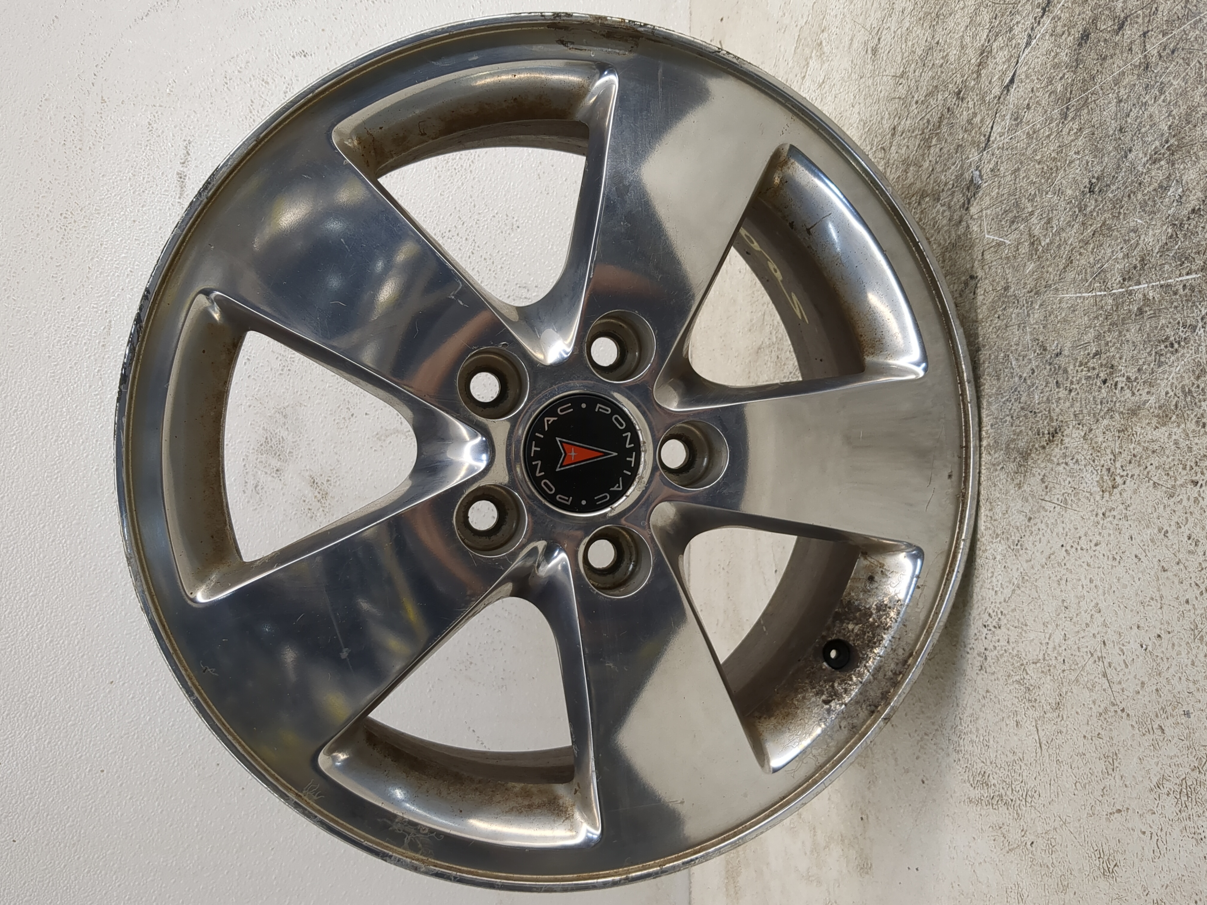 2005-2008 Pontiac Grand Prix Oem Wheel Rim 1197479 - Oemusedautoparts1.com