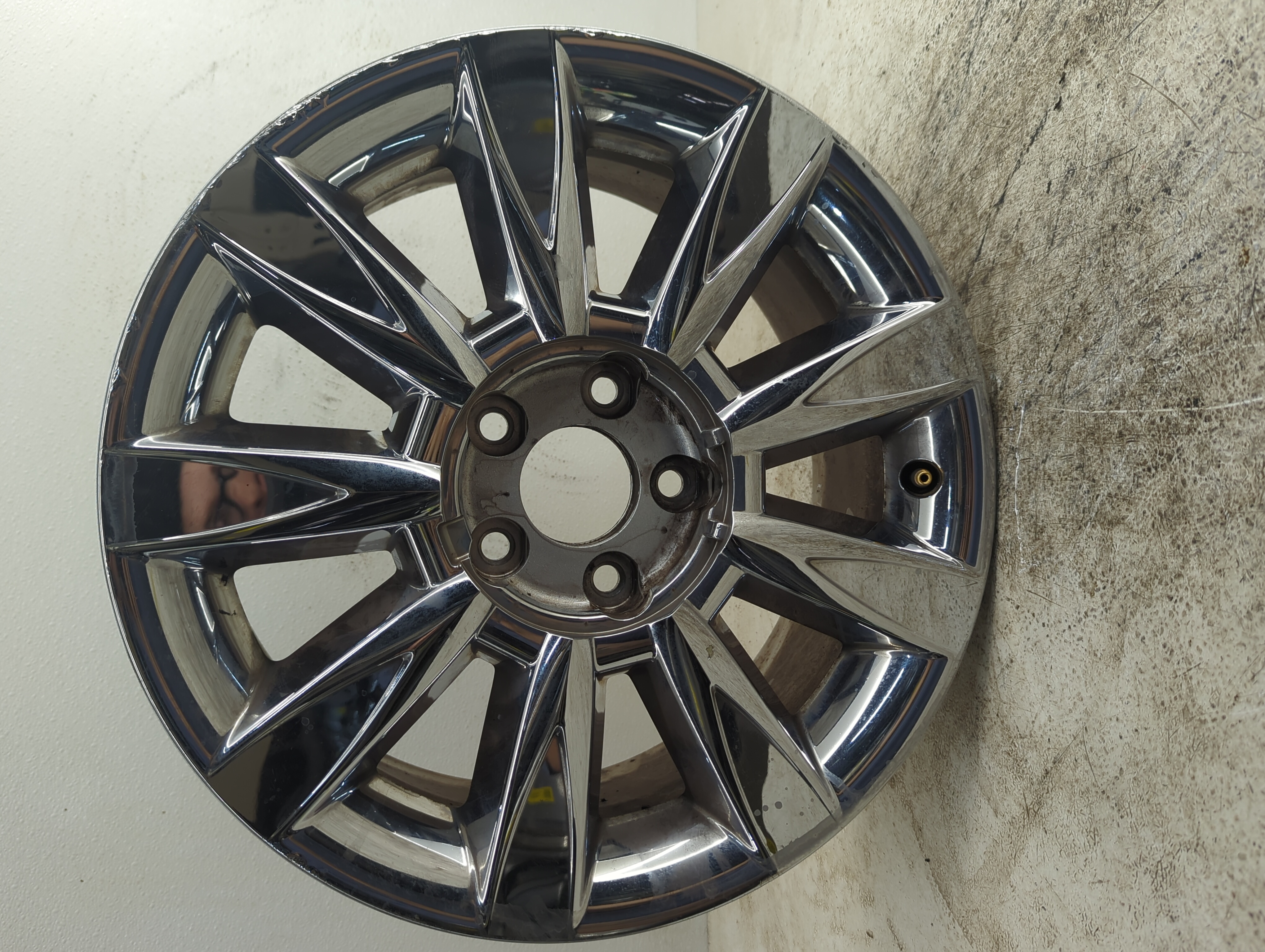 2010-2012 Lincoln Mkz Oem Wheel Rim 1199259 - Oemusedautoparts1.com