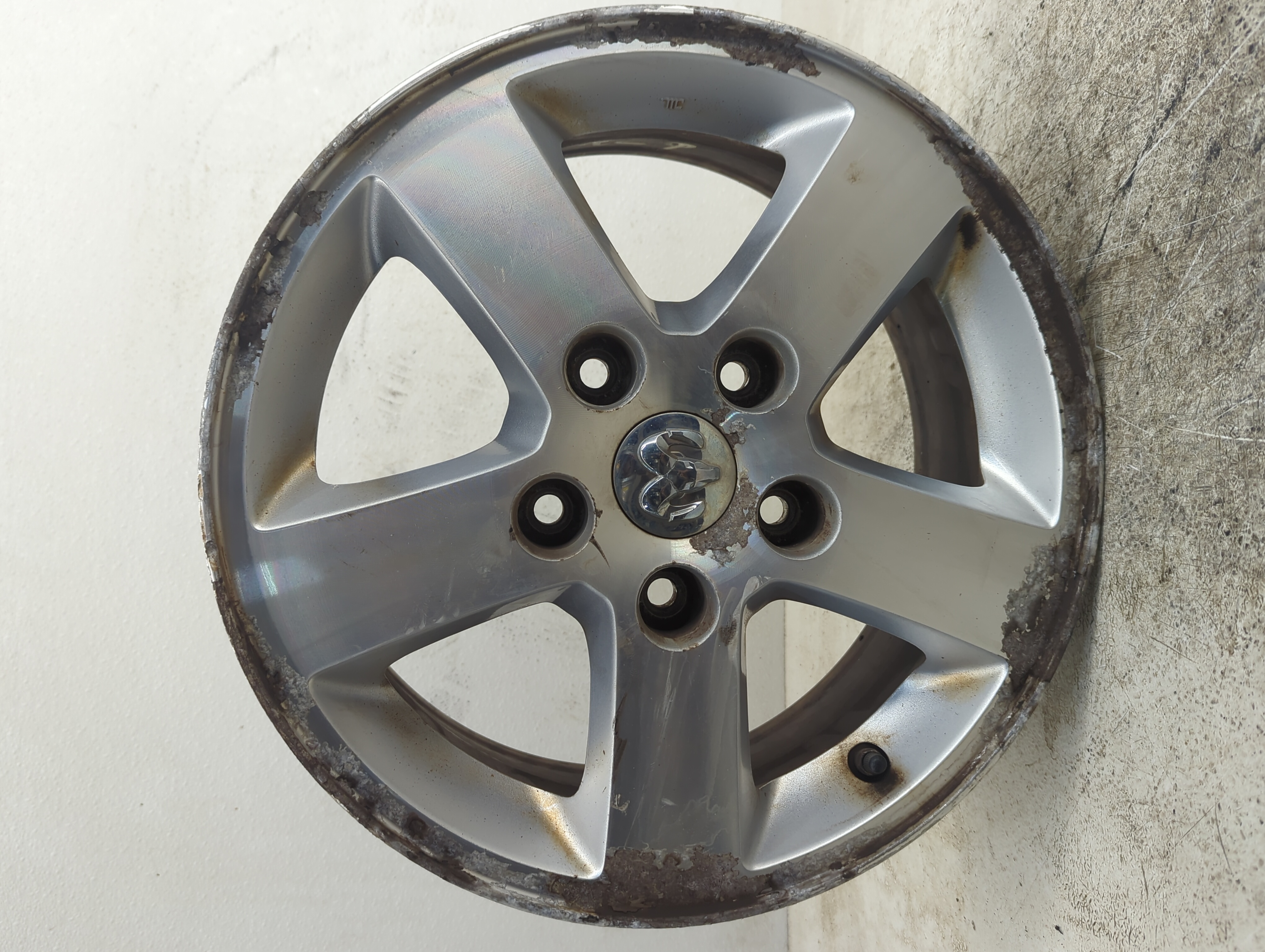 Dodge Caravan Oem Wheel Rim 1200701 - Oemusedautoparts1.com