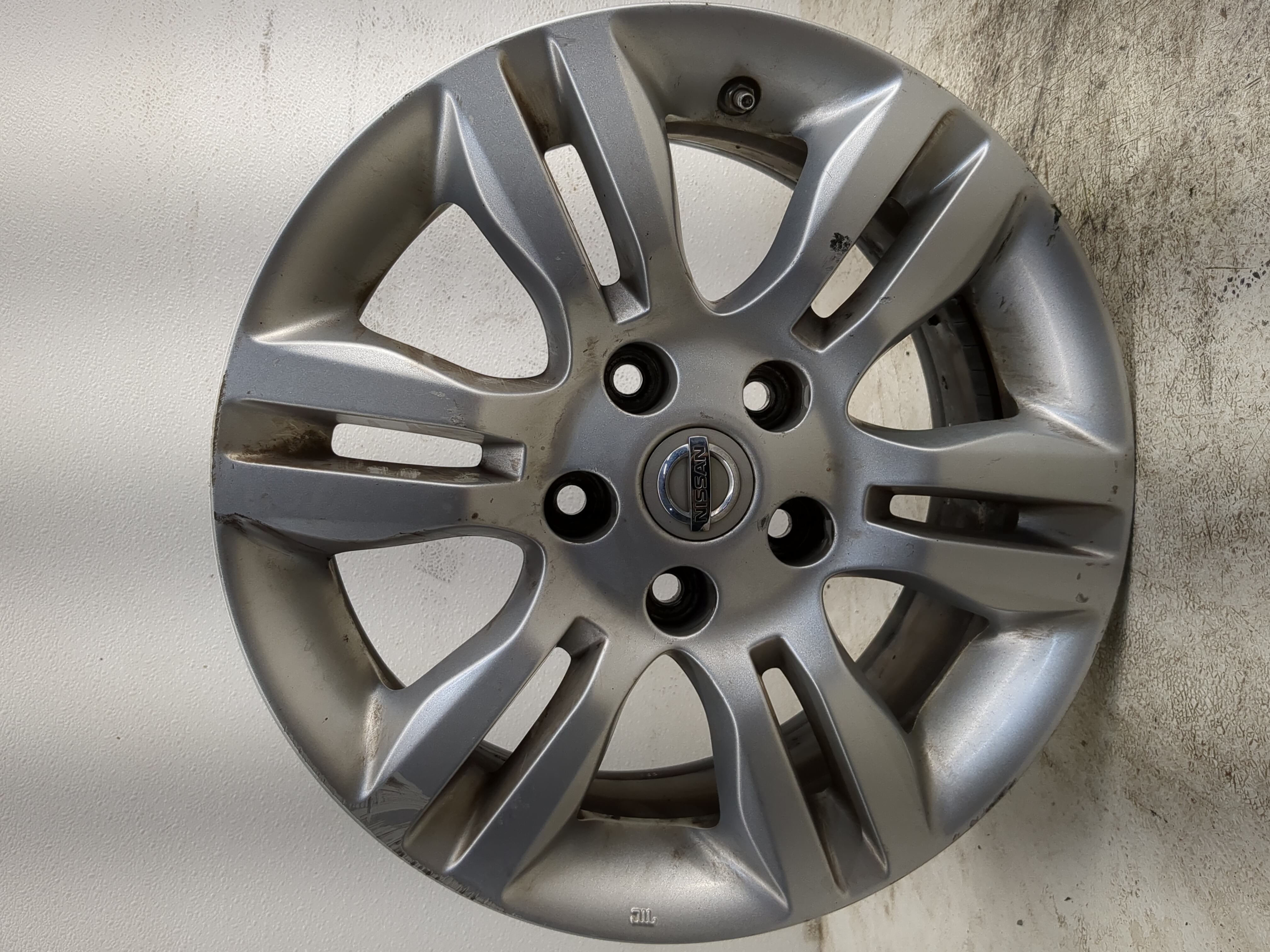 2010-2013 Nissan Altima Oem Wheel Rim 1200766 - Oemusedautoparts1.com