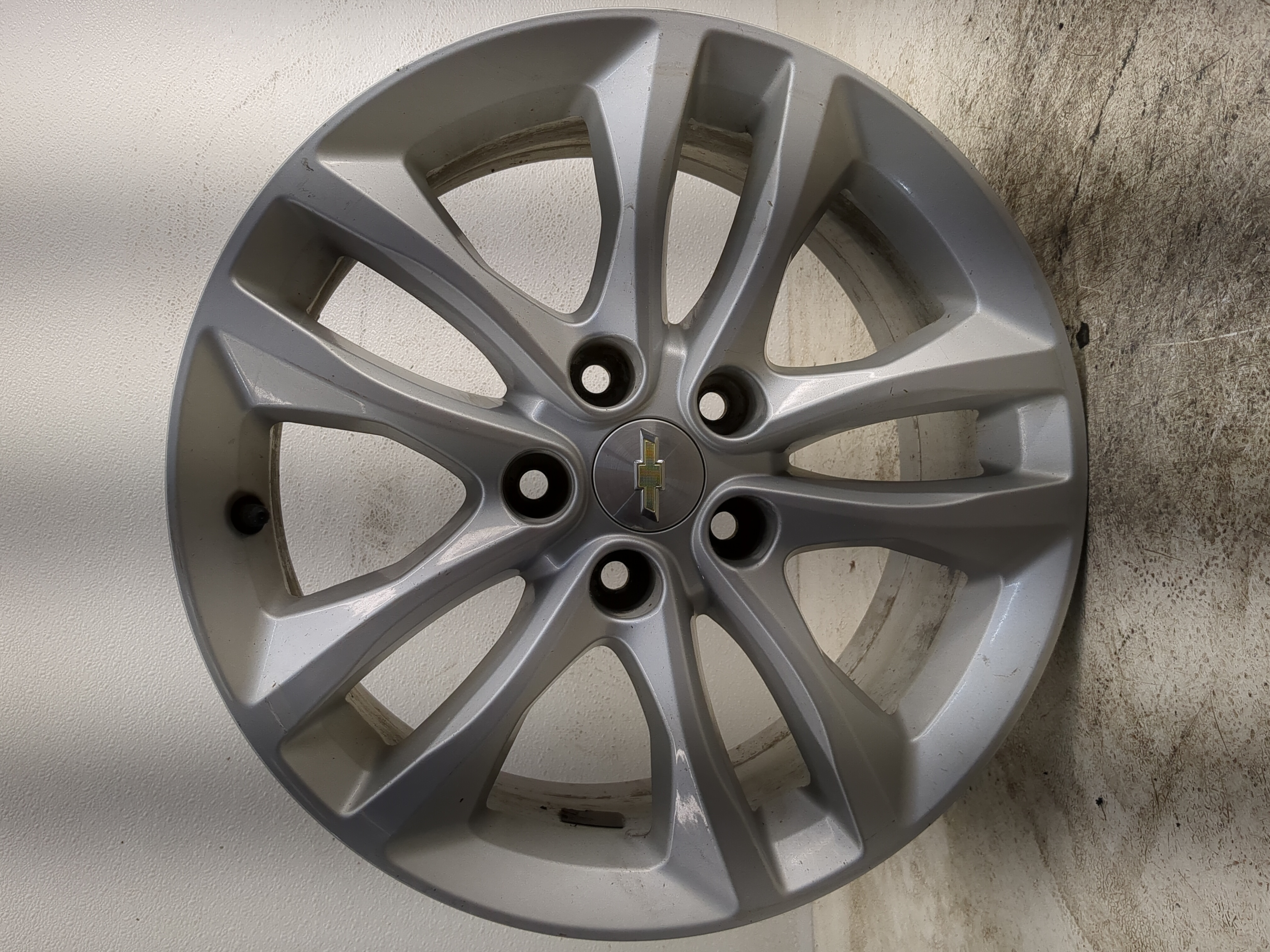 2016-2018 Chevrolet Malibu Oem Wheel Rim 1201004 - Oemusedautoparts1.com