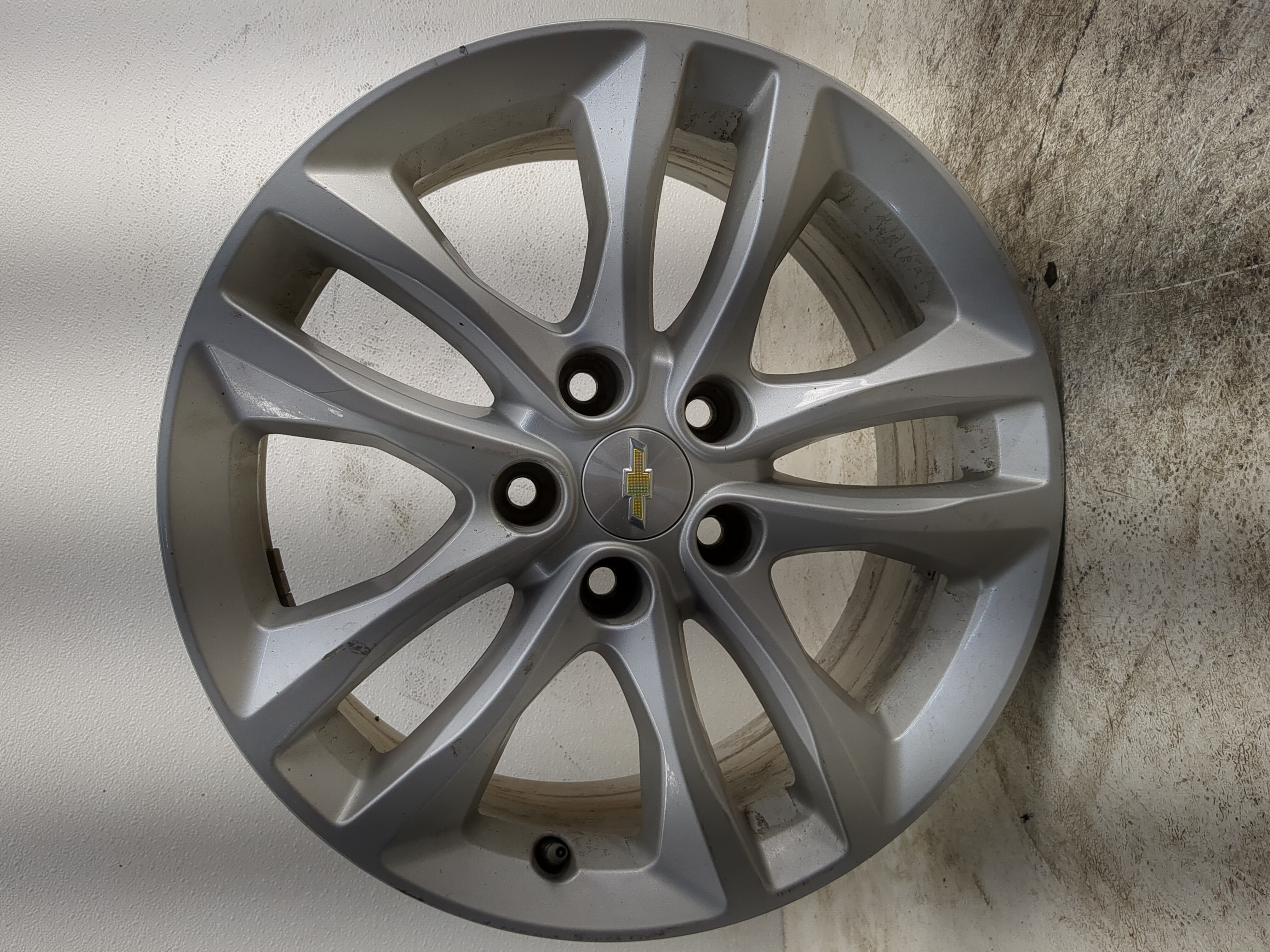 2016-2018 Chevrolet Malibu Oem Wheel Rim 1201006 - Oemusedautoparts1.com