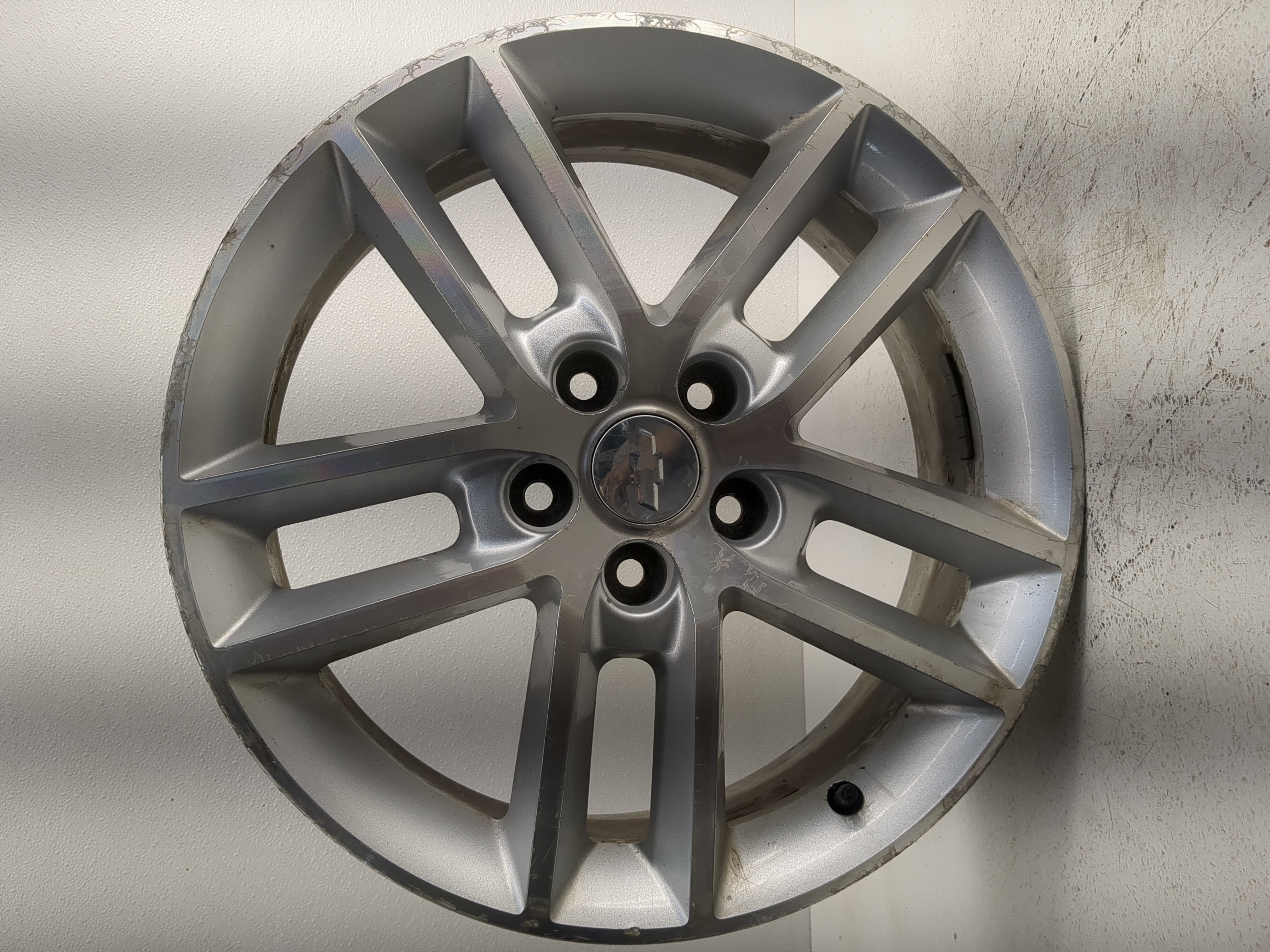 Picture of 2008-2016 Chevrolet Impala Oem Wheel Rim 1201188