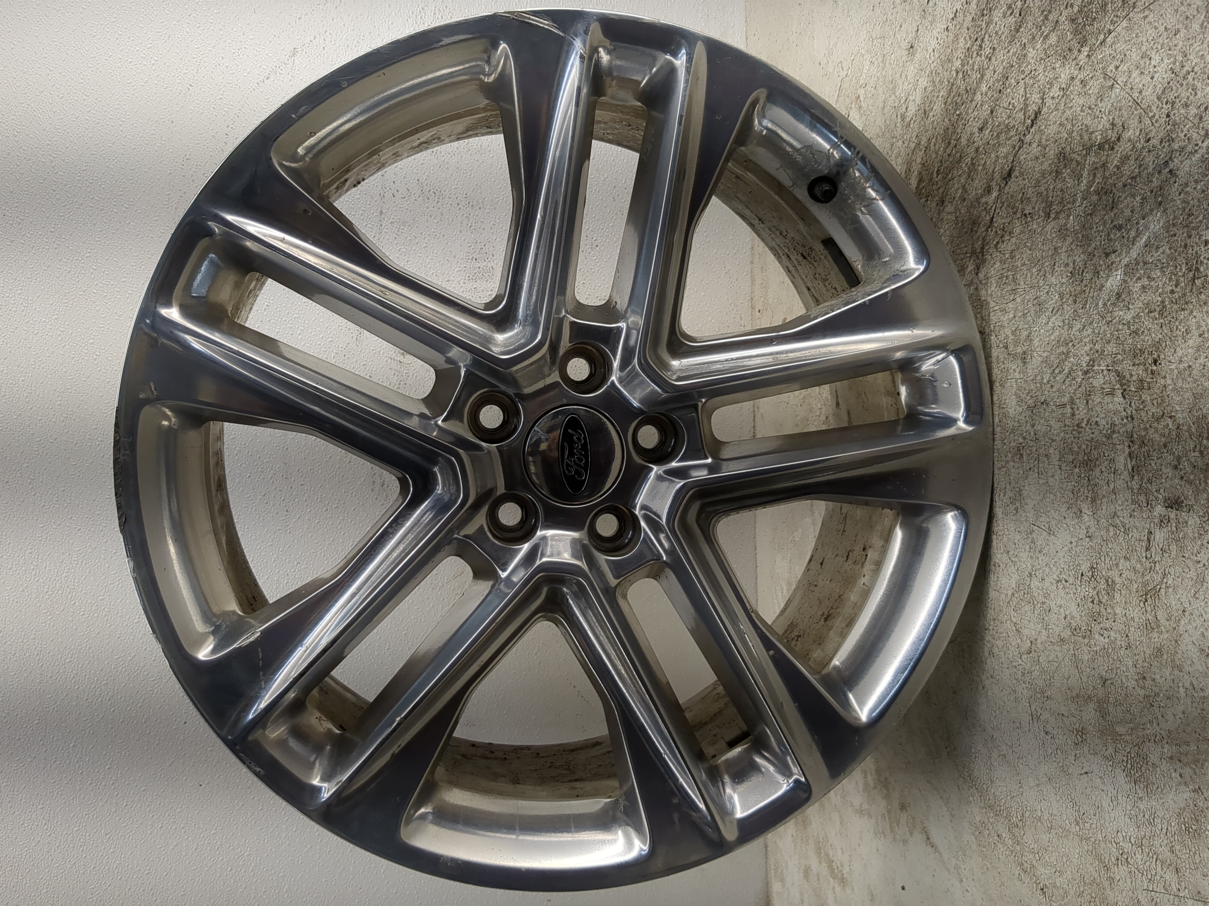 2016-2017 Ford Explorer Oem Wheel Rim 1202807 - Oemusedautoparts1.com