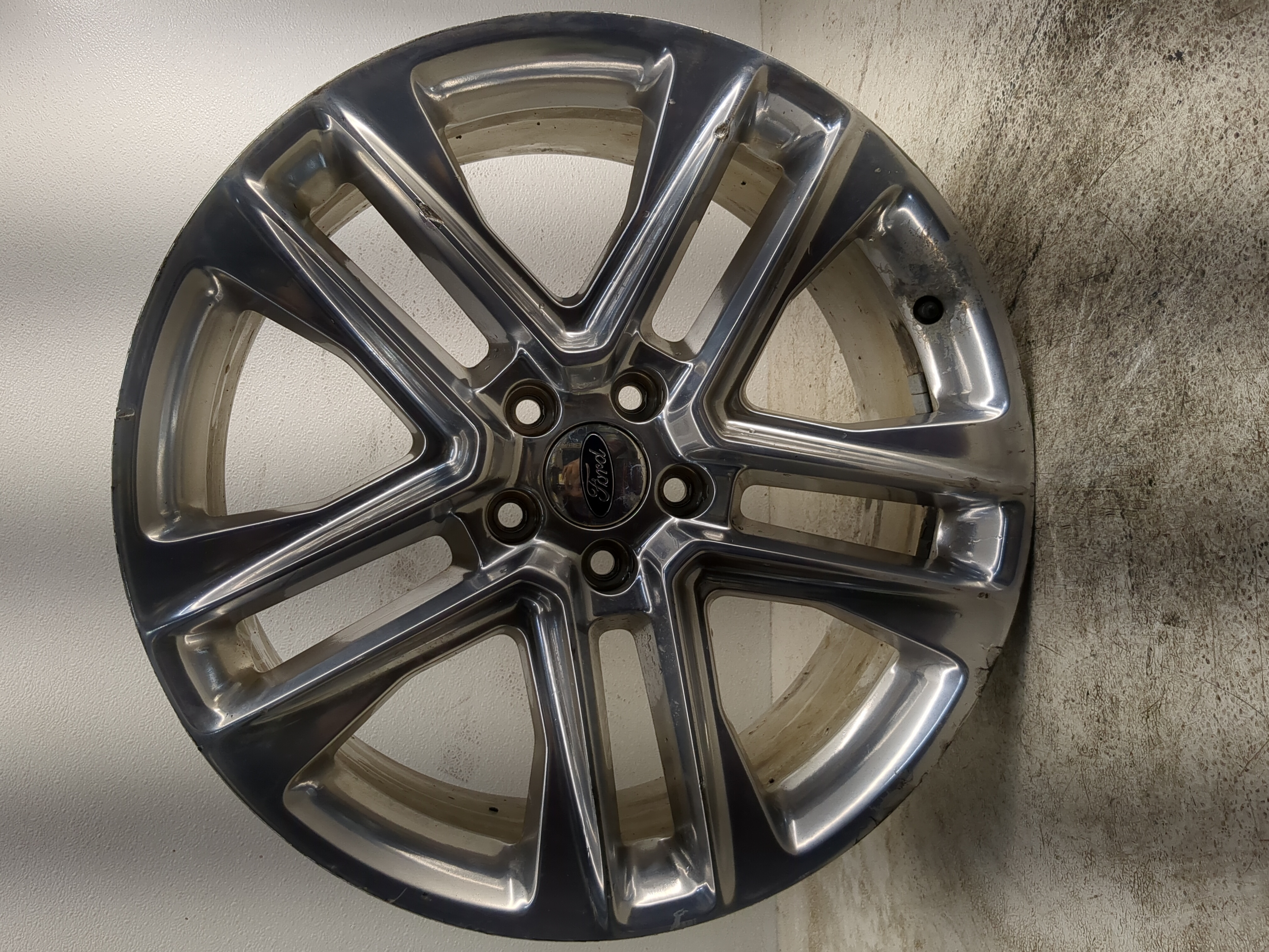 2016-2017 Ford Explorer Oem Wheel Rim 1202809 - Oemusedautoparts1.com