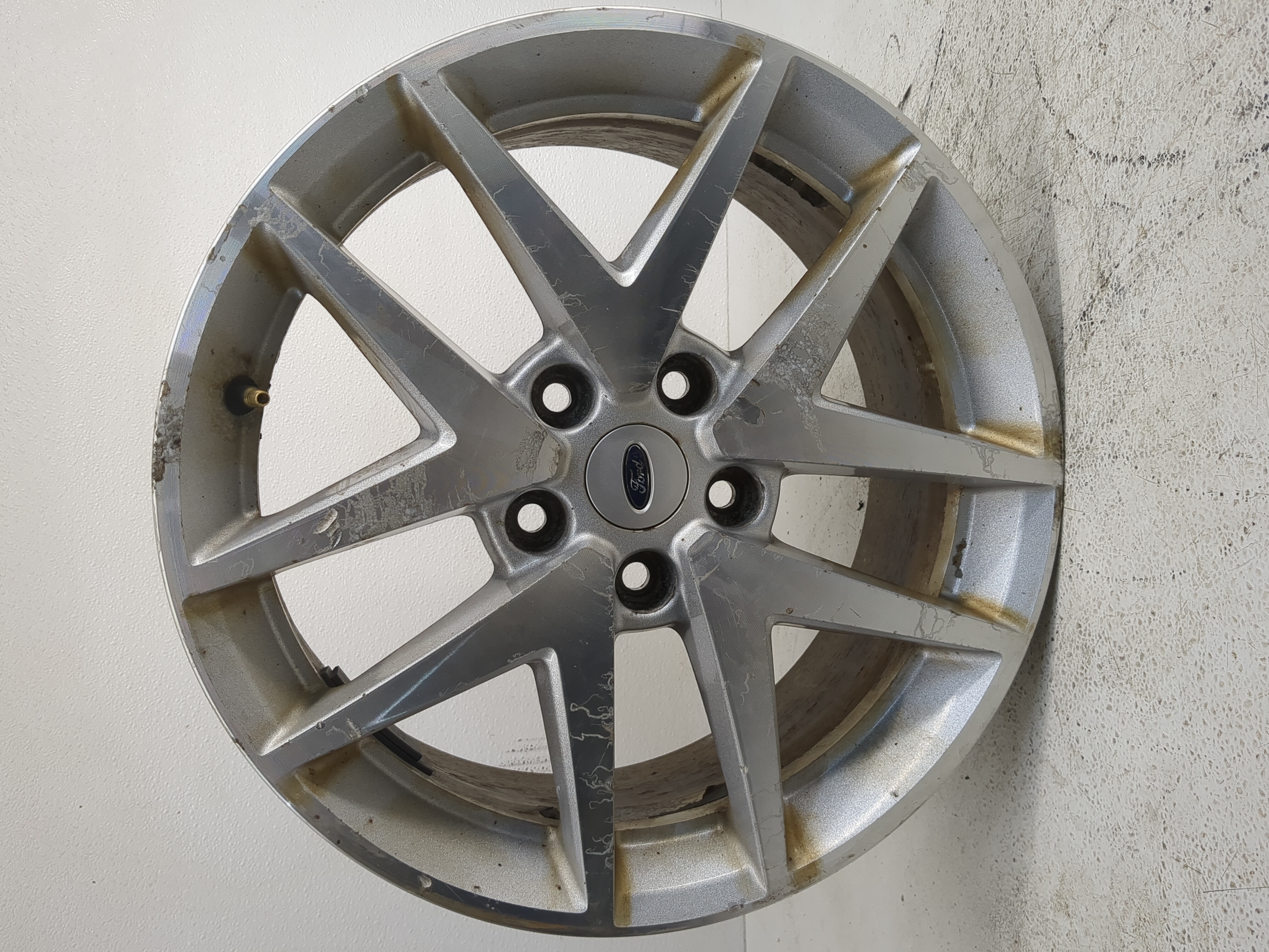 Picture of 2010-2012 Ford Fusion Oem Wheel Rim 1203066
