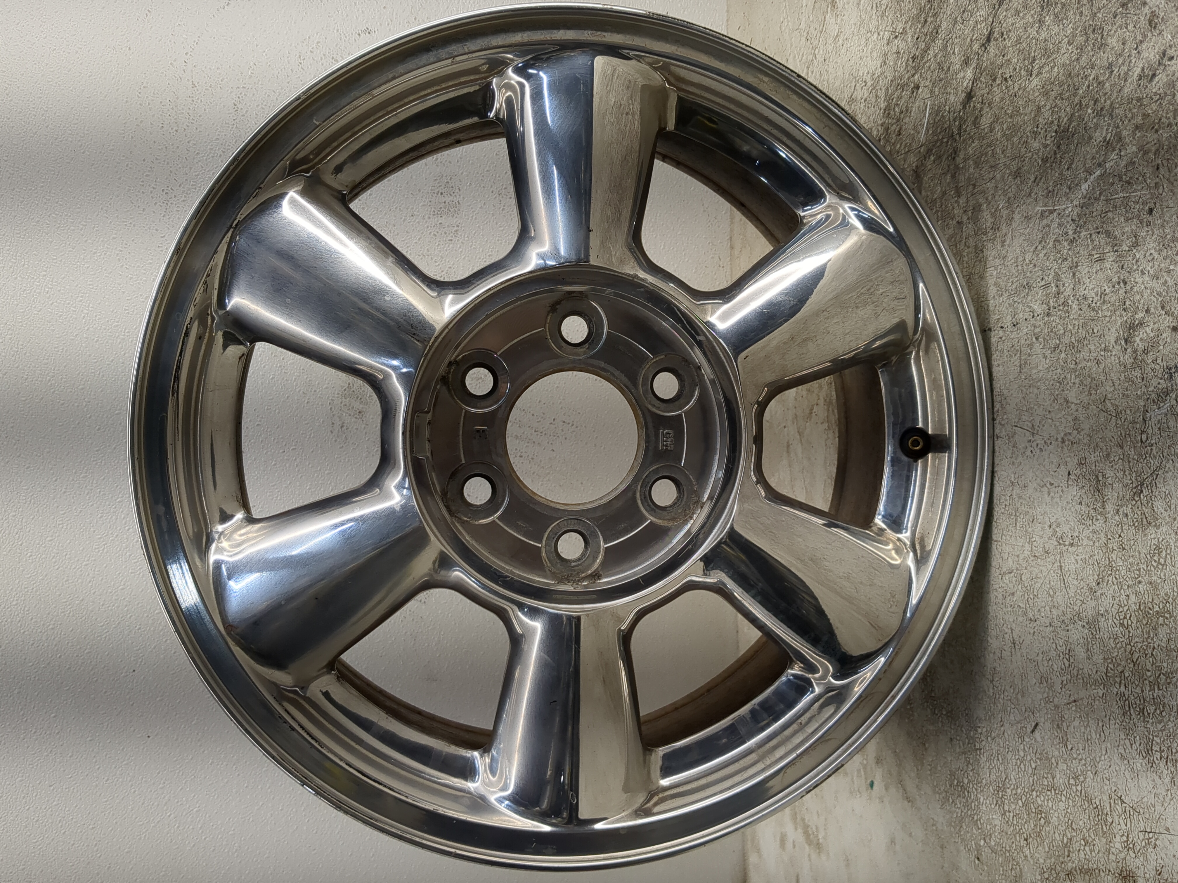 2002-2007 Gmc Envoy Oem Wheel Rim 1205170 - Oemusedautoparts1.com