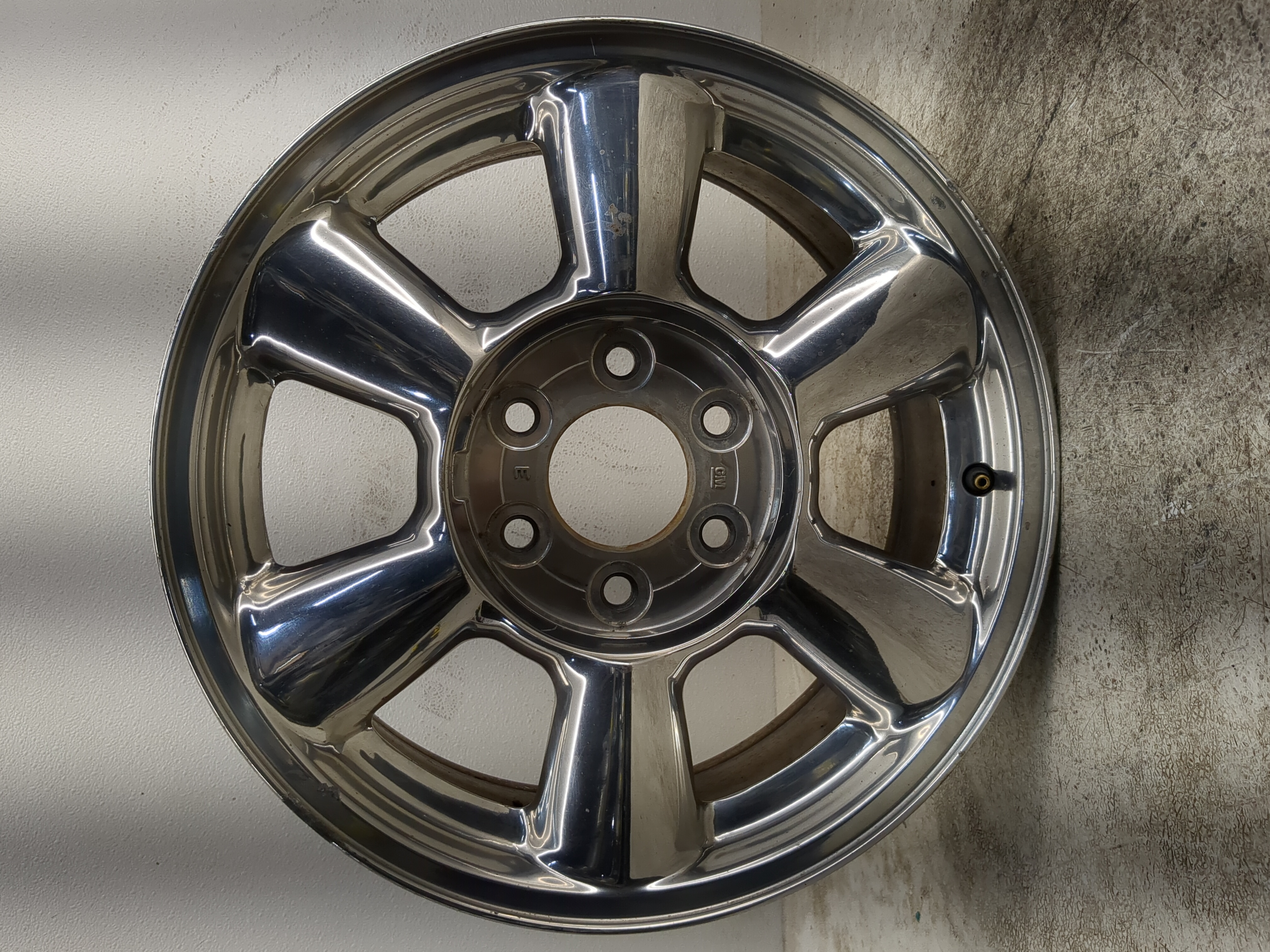 2002-2007 Gmc Envoy Oem Wheel Rim 1205172 - Oemusedautoparts1.com