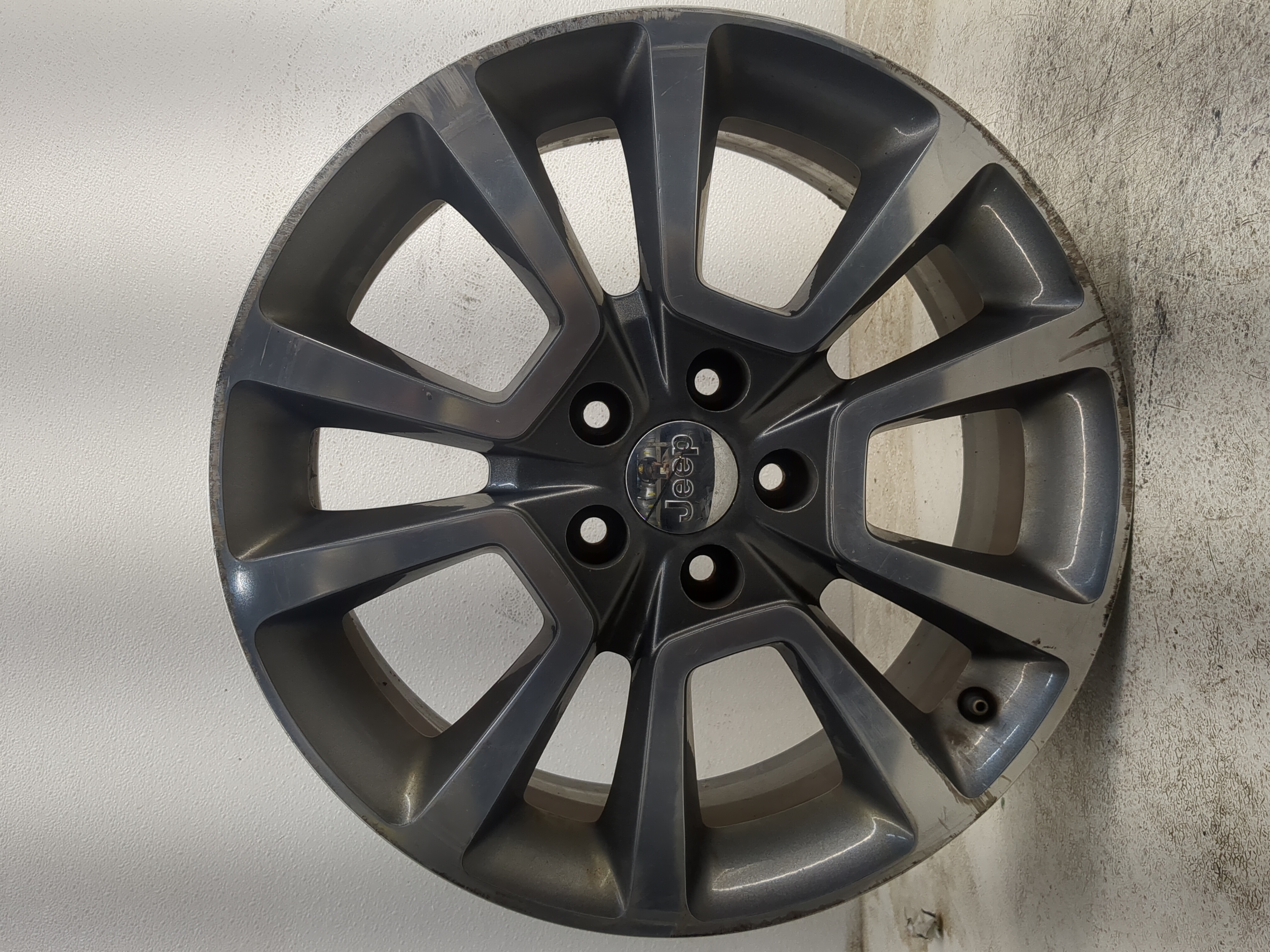Picture of 2015-2017 Jeep Compass Oem Wheel Rim 1208470