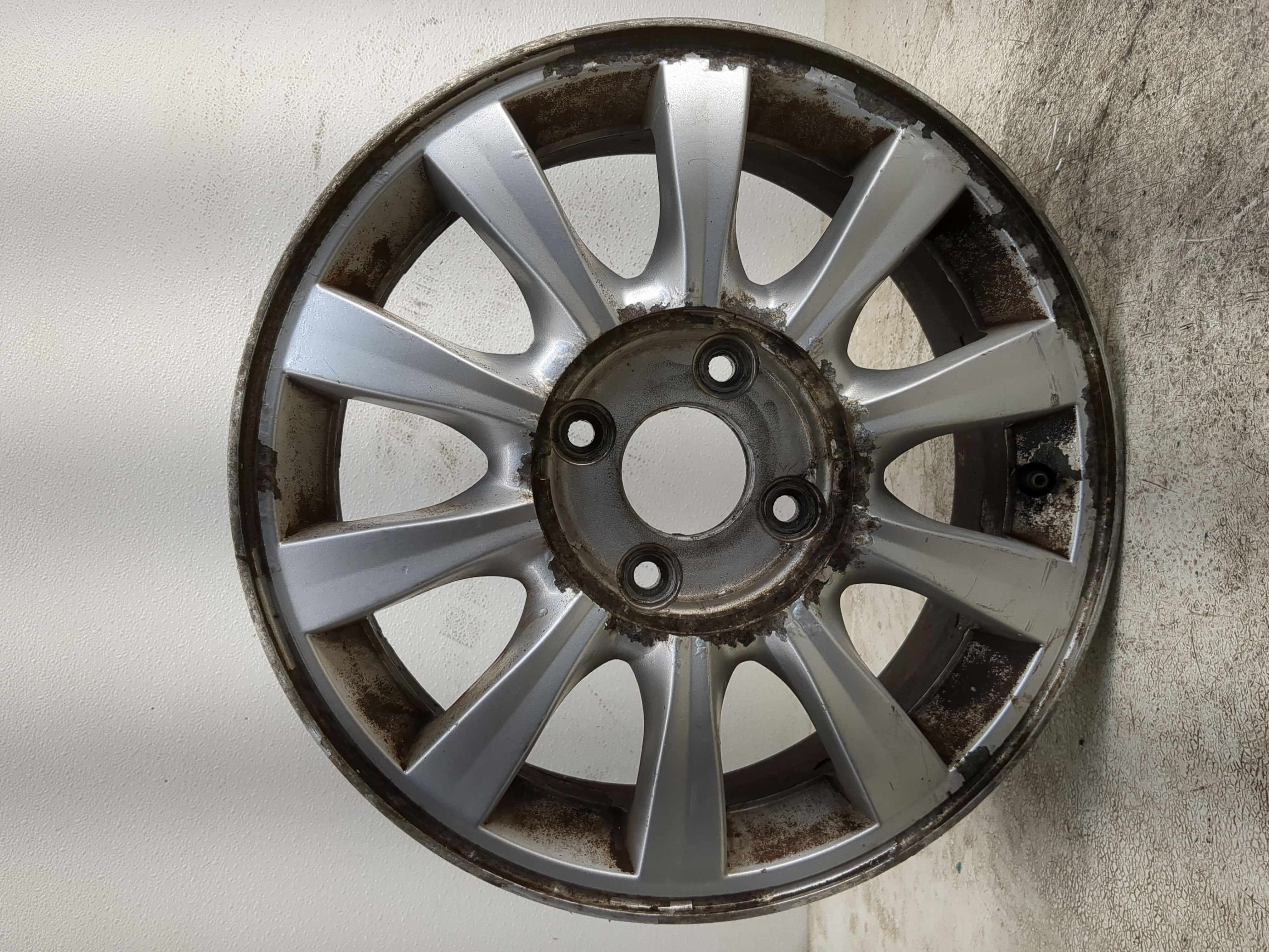 2002-2005 Hyundai Sonata Oem Wheel Rim 1211576 - Oemusedautoparts1.com