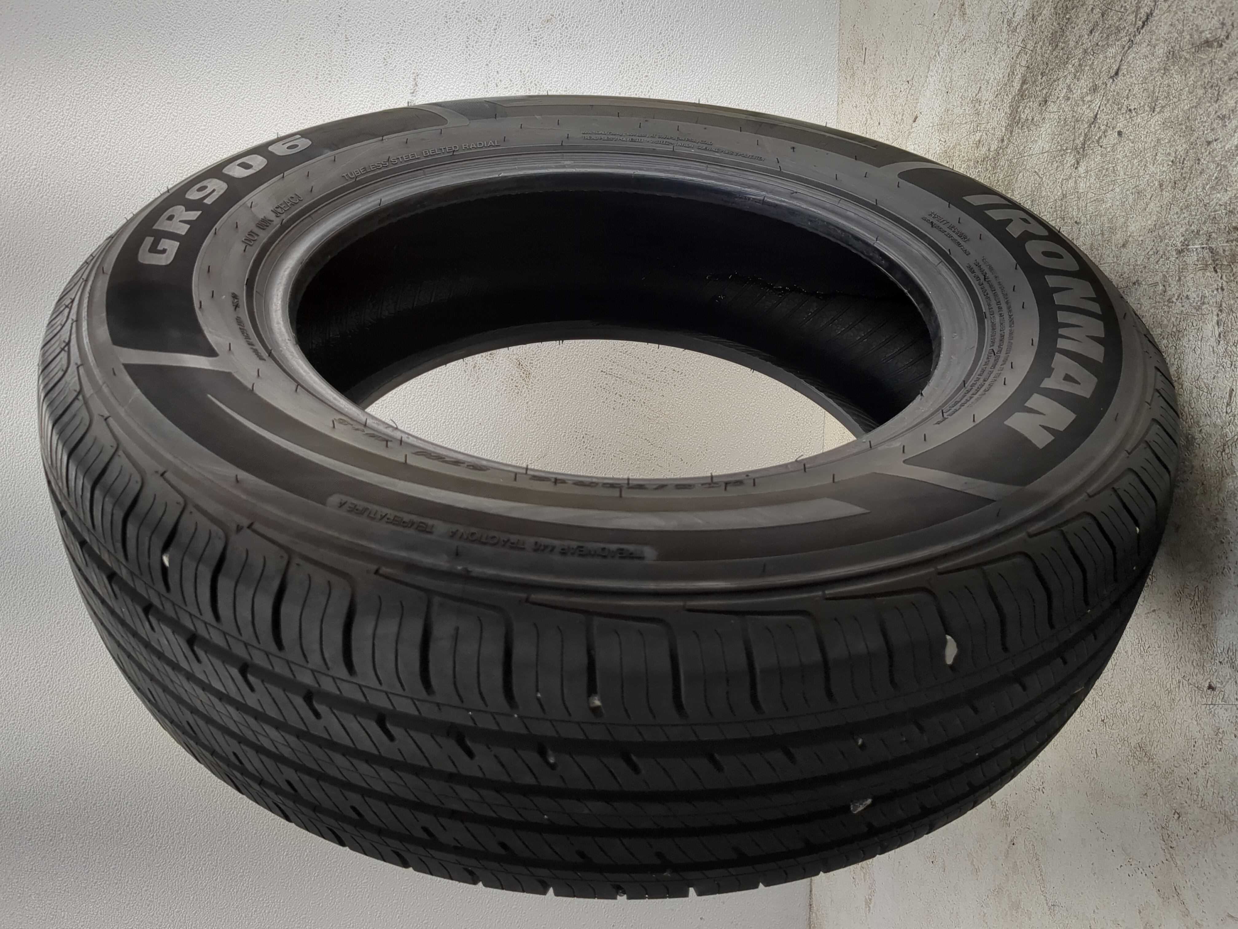 Used Tire 205/70R16 IRONMAN GR906 97H - Tread Depth 9/32 - Oemusedautoparts1.com