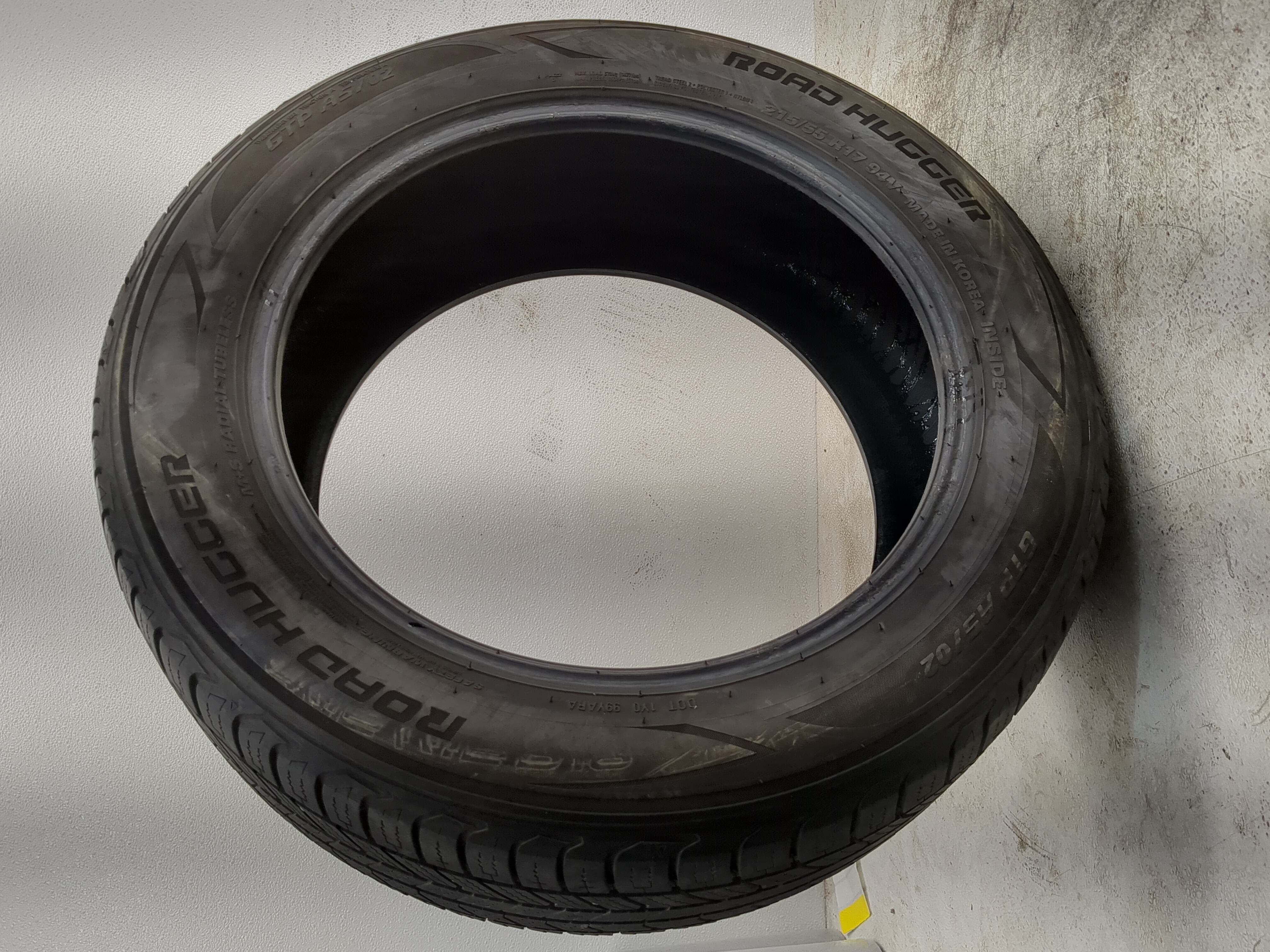 Used Tire 215/55R17 ROAD HUGGER GTP AS/02 94V - Tread Depth 8.5/32 - Oemusedautoparts1.com