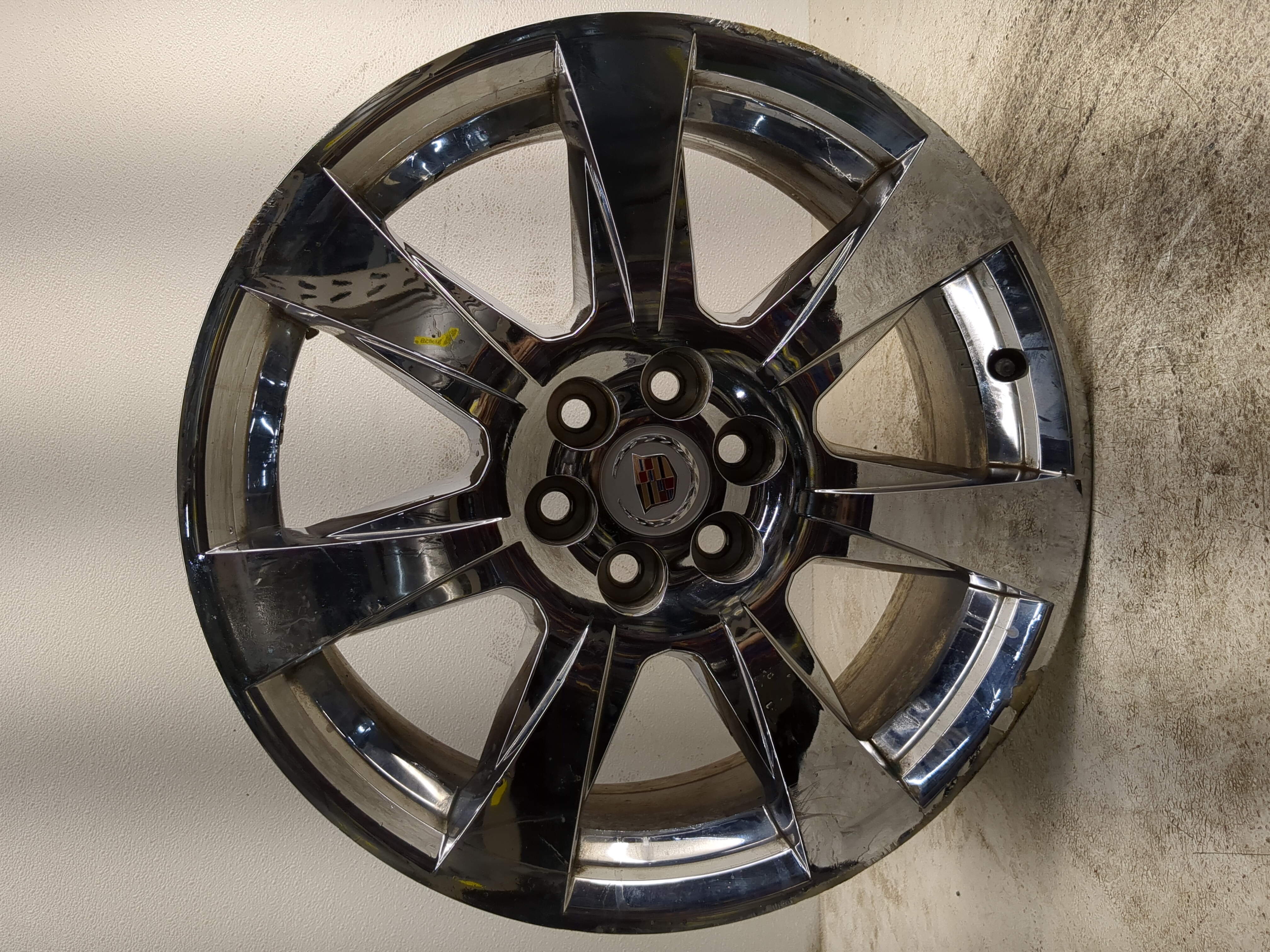 2010-2013 Cadillac Srx Oem Wheel Rim 1214532 - Oemusedautoparts1.com