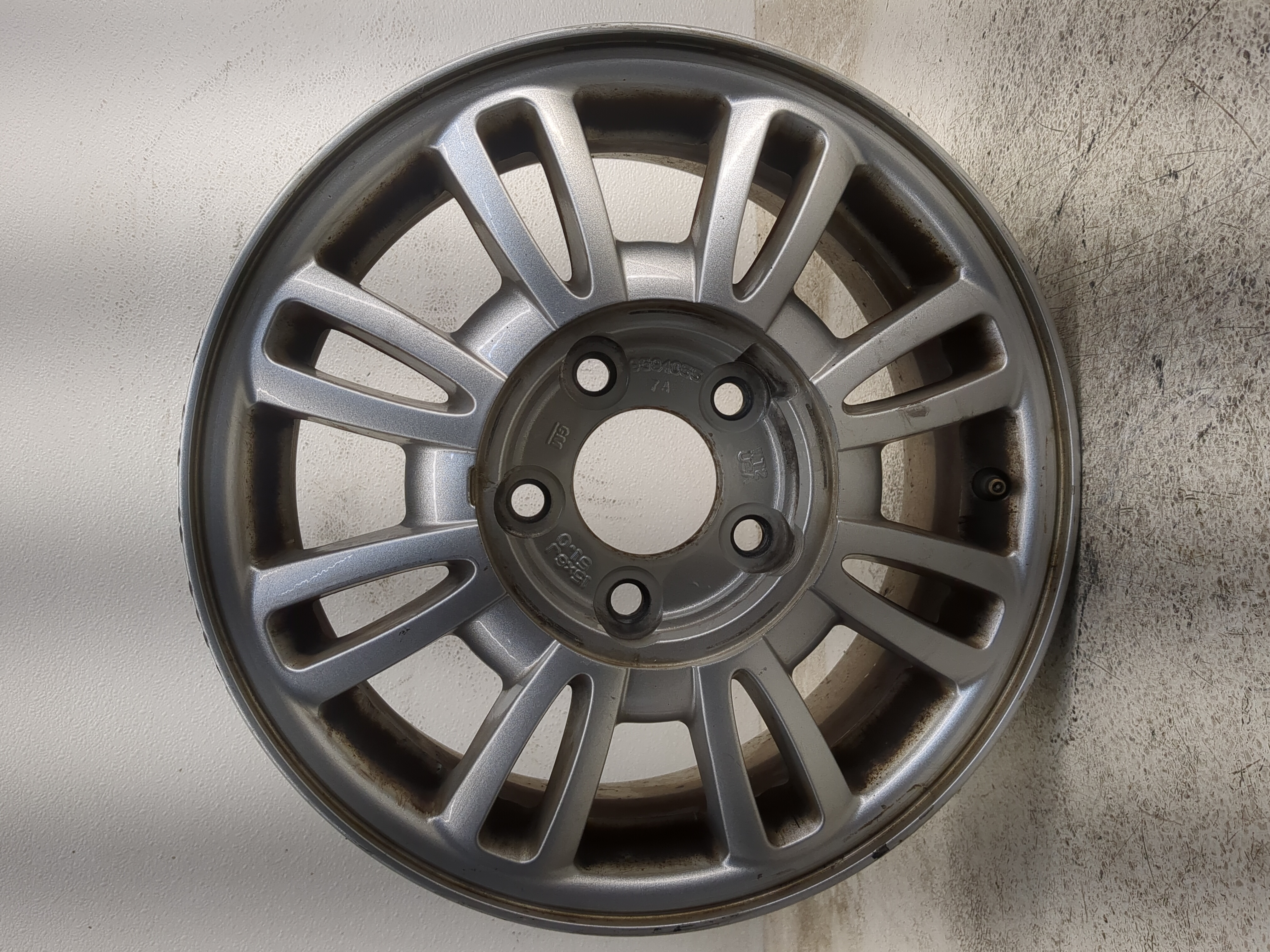 Picture of 2002-2005 Buick Lesabre Oem Wheel Rim 1218049