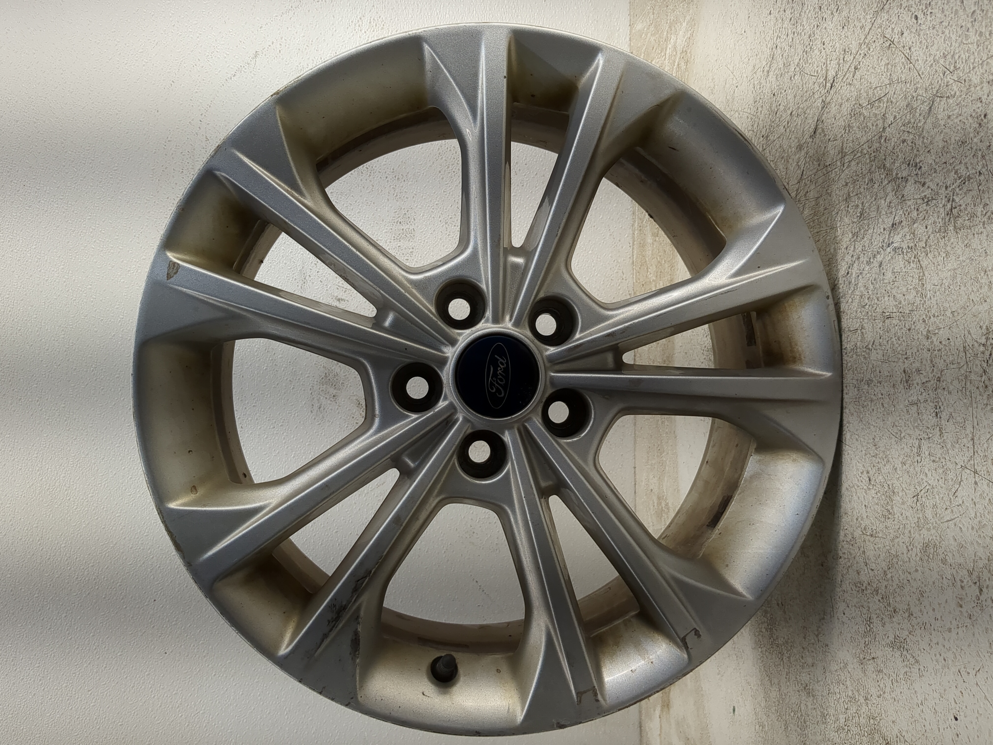 2017-2019 Ford Escape Oem Wheel Rim 1218883 - Oemusedautoparts1.com