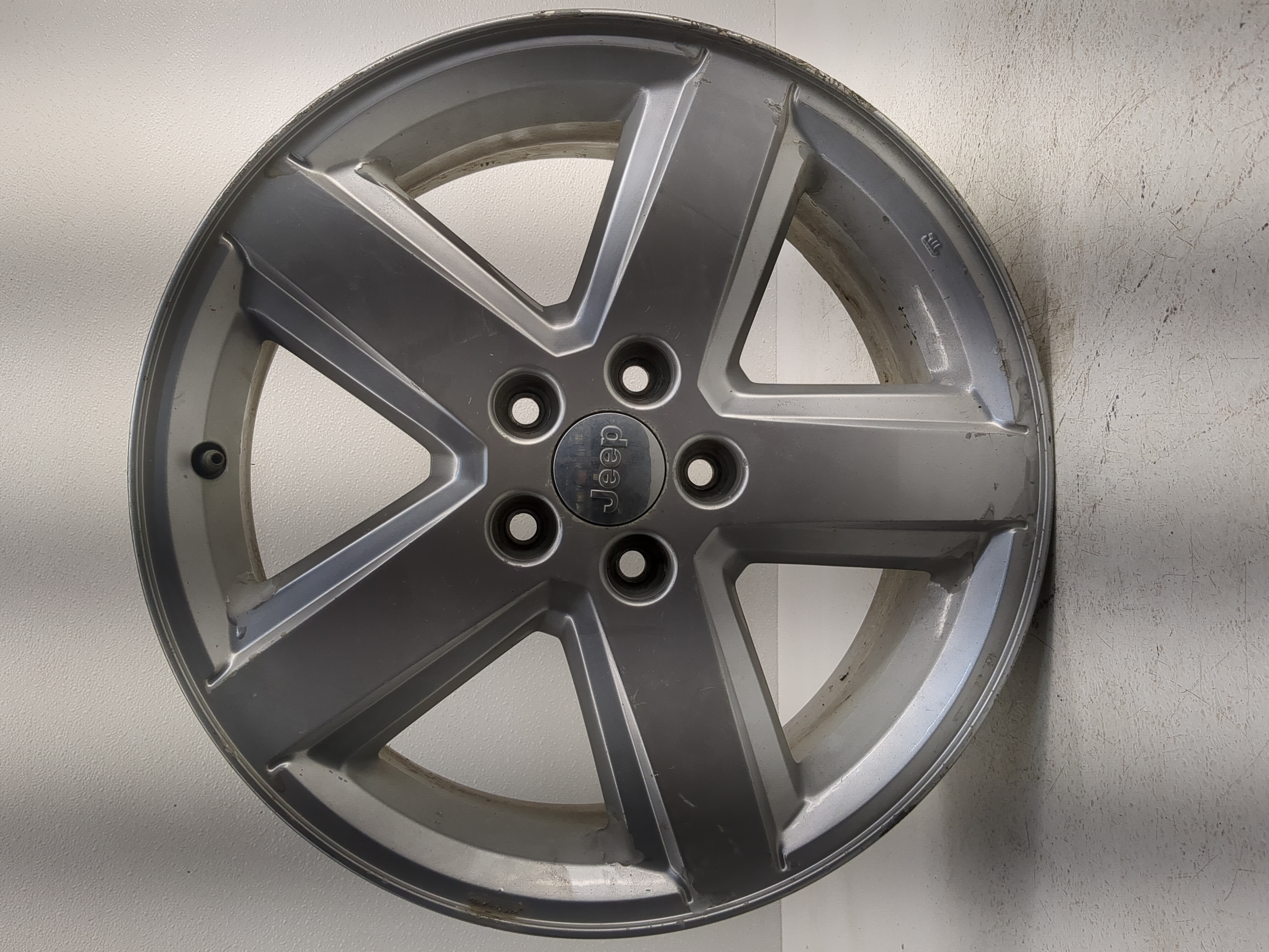 Picture of 2011-2014 Jeep Compass Oem Wheel Rim 1220871