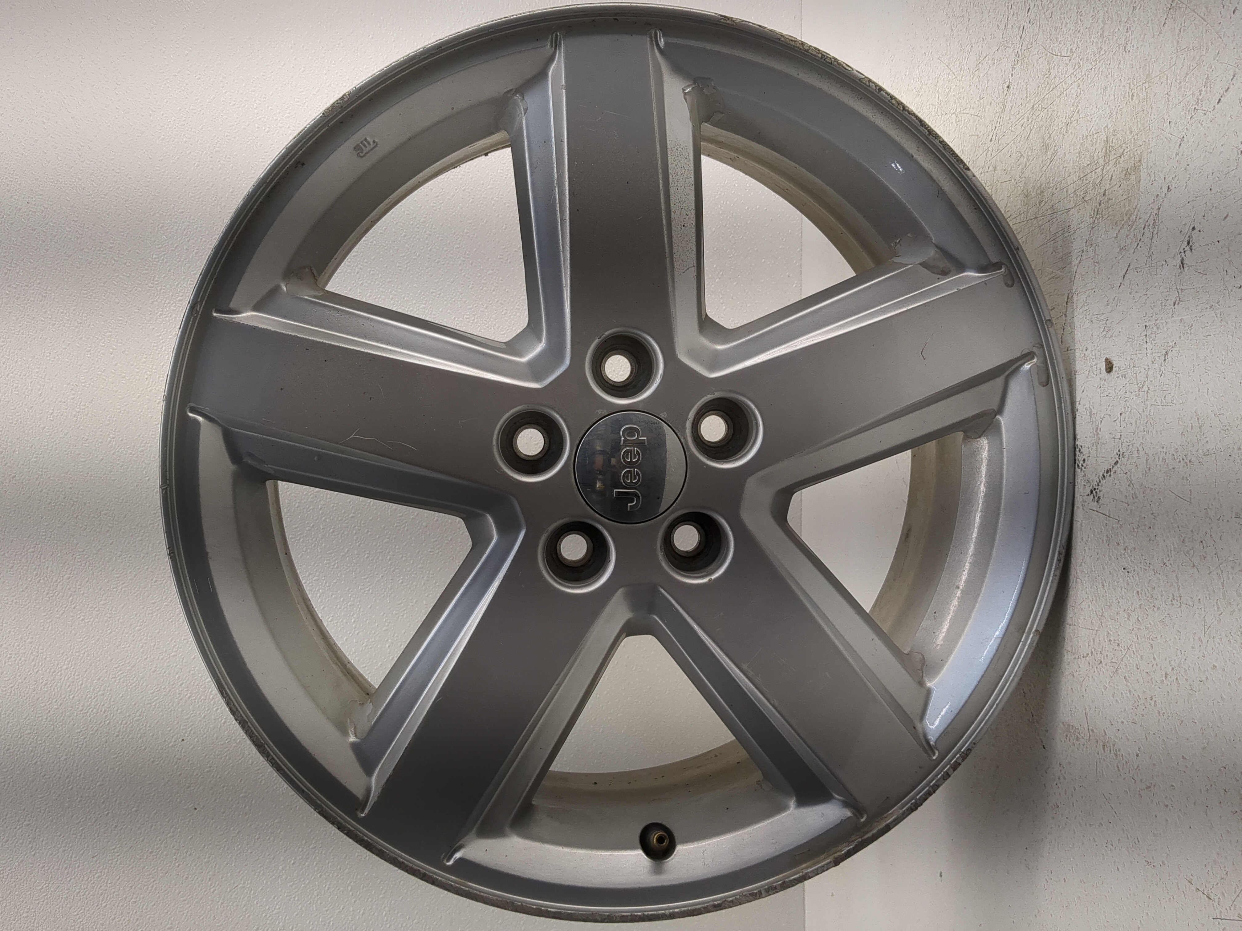 Picture of 2011-2014 Jeep Compass Oem Wheel Rim 1220874