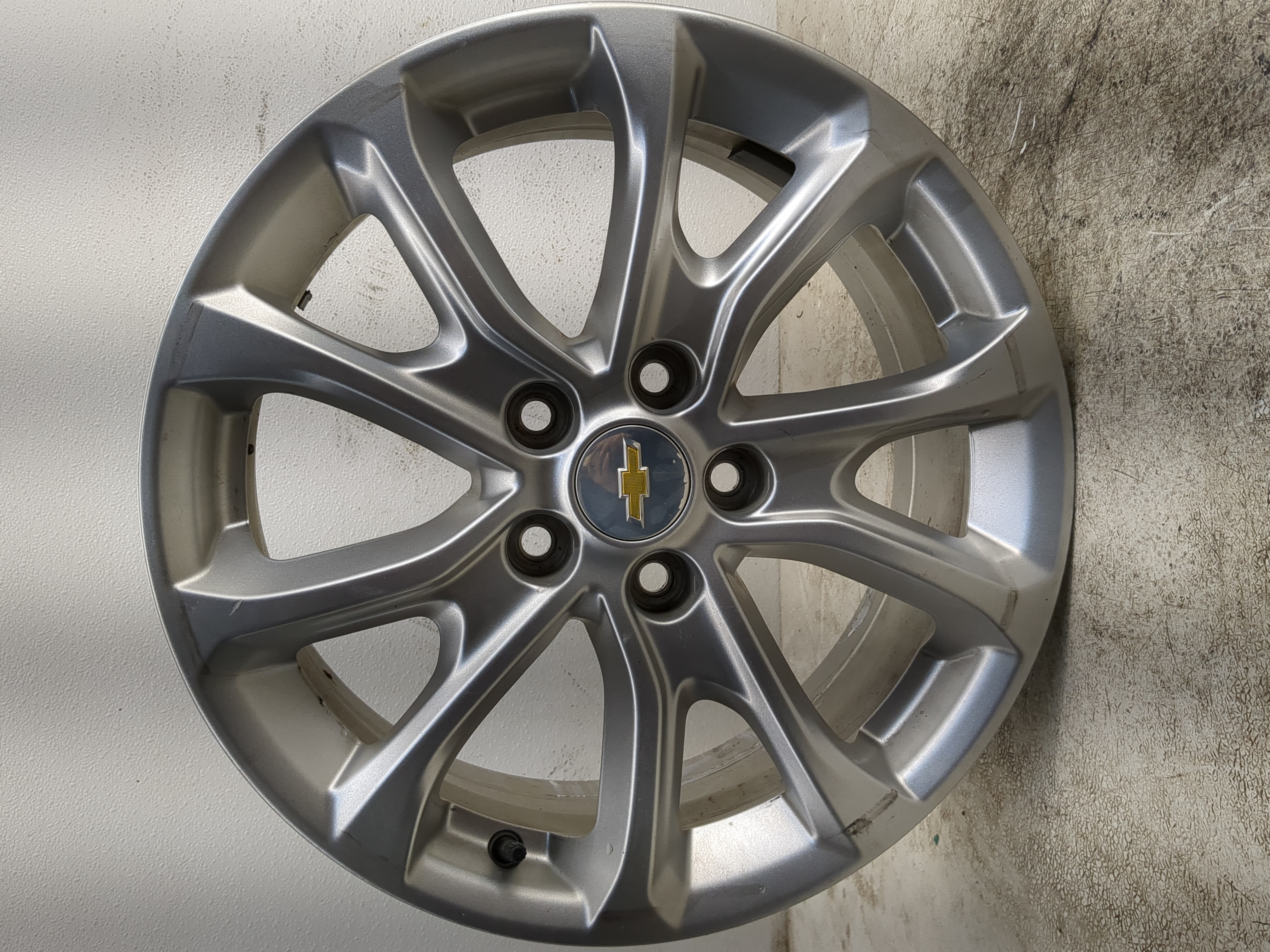 2018-2021 Chevrolet Equinox Oem Wheel Rim 1222707 - Oemusedautoparts1.com