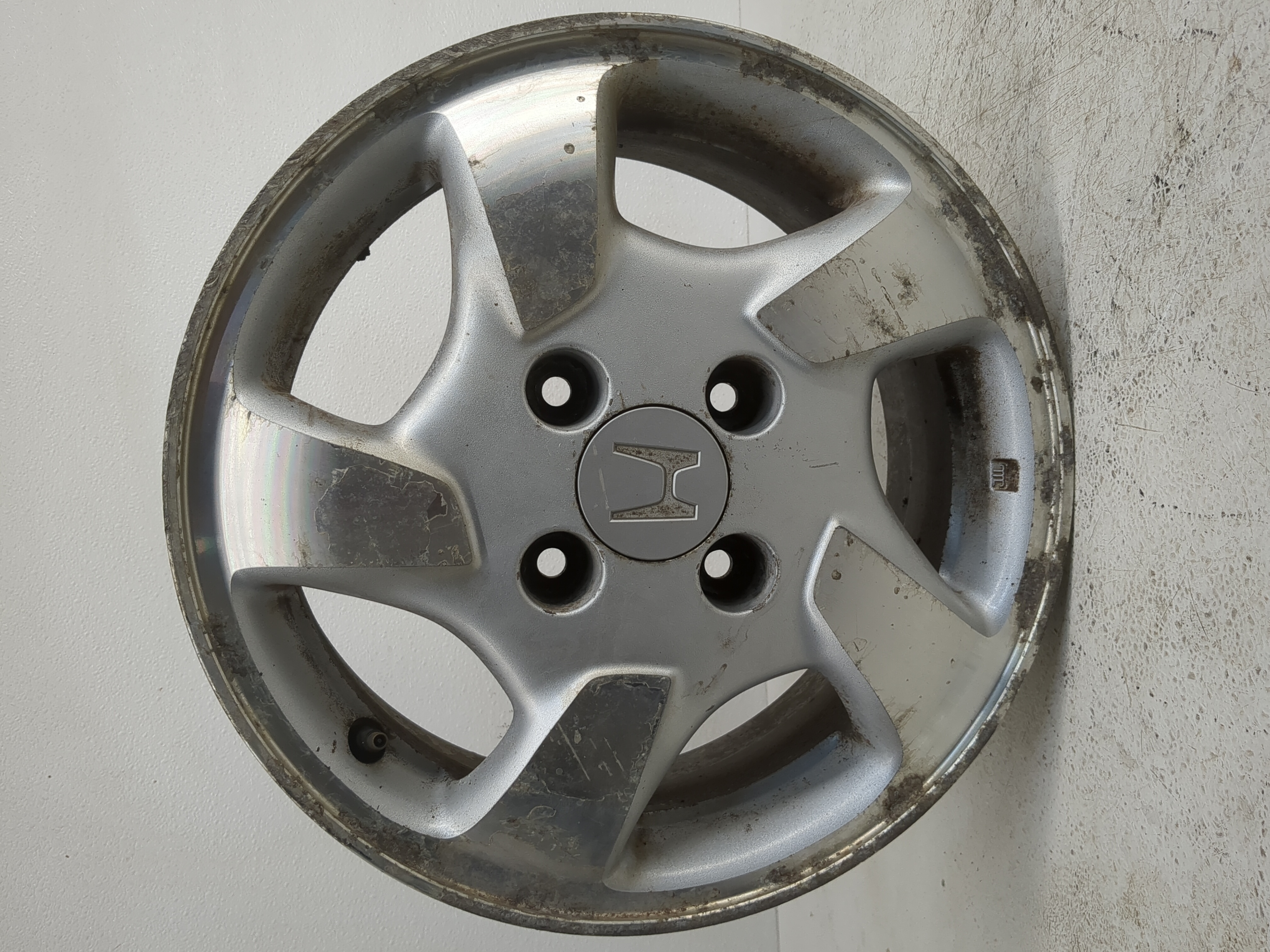 Picture of 1998-2000 Honda Accord Oem Wheel Rim 1224342