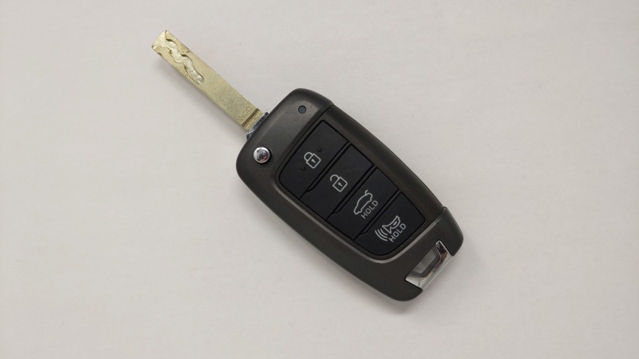 Picture of Hyundai Sonata Keyless Entry Remote Fob Tq8-Rke-4f40 4 Buttons 138305