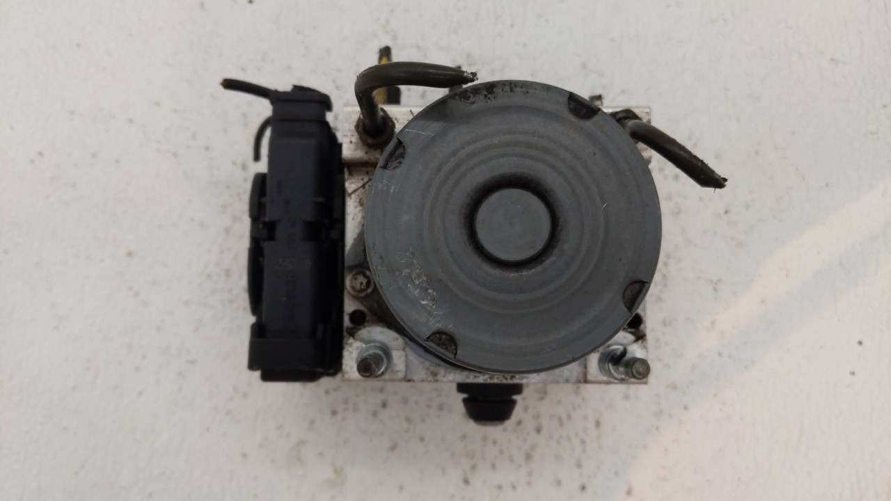 Picture of 2008-2009 Nissan Altima Abs Pump Control Module 139387