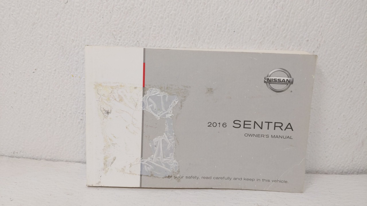 2016 Nissan Sentra Owners Manual 144355 - Oemusedautoparts1.com