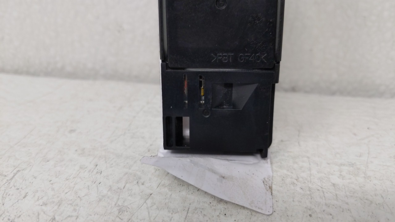 Picture of 2009-2016 Chevrolet Impala Mass Air Flow Meter Maf 151397