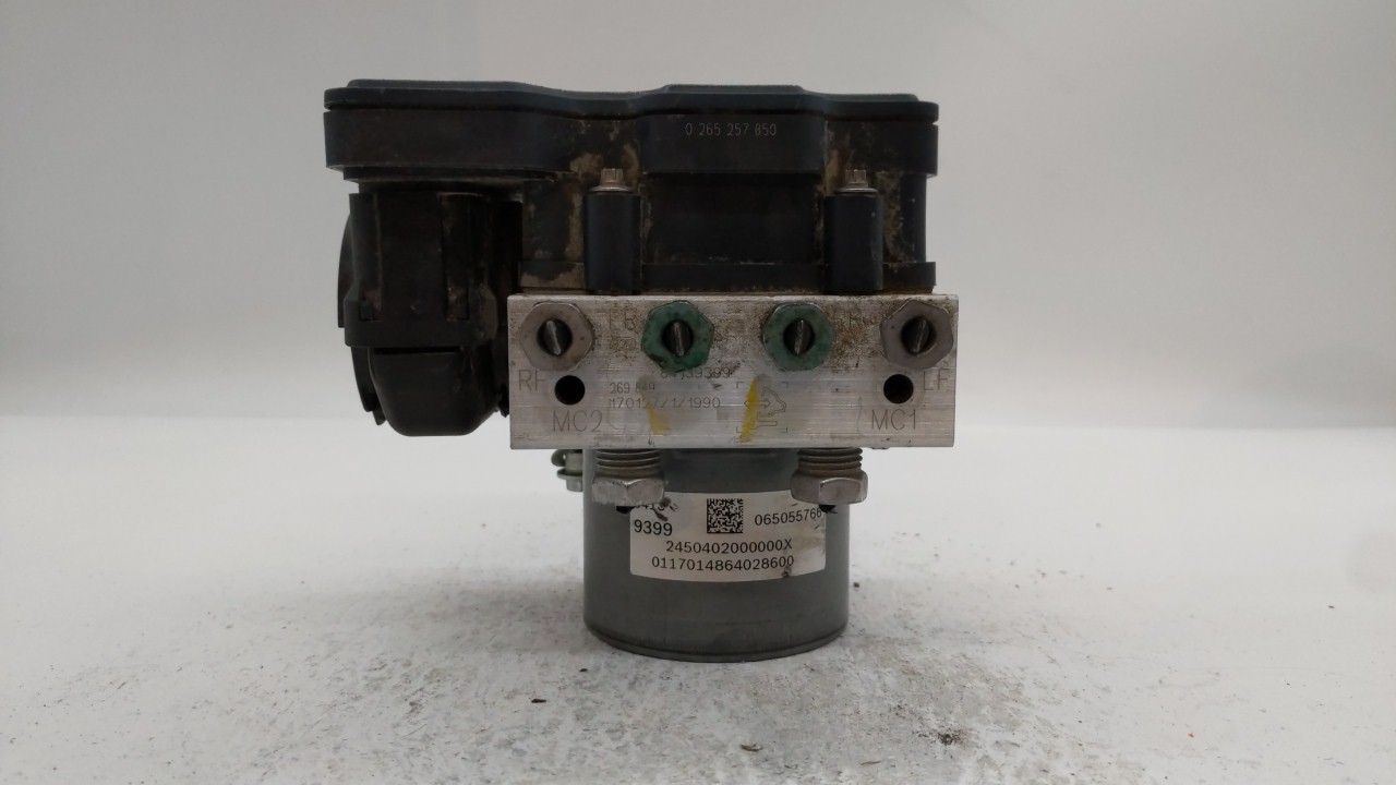 Picture of 2017-2017 Chevrolet Malibu Abs Pump Control Module 151962