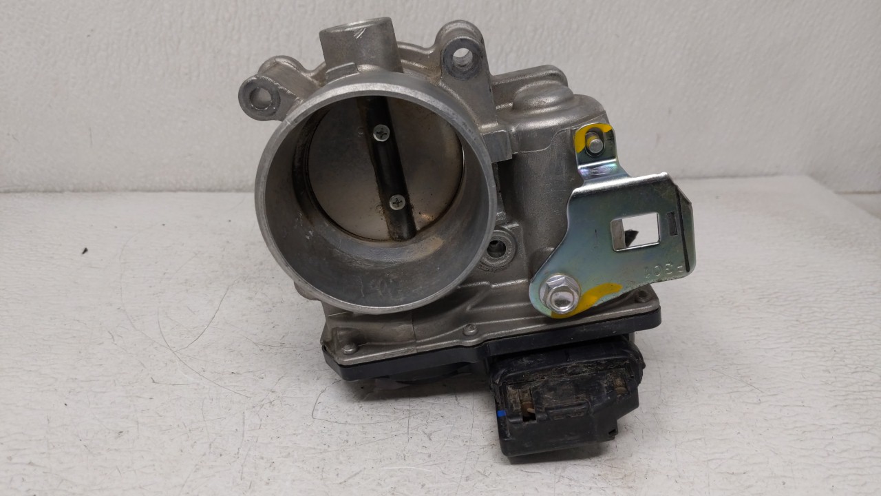Picture of 2012-2014 Mazda 3 Throttle Body 152132
