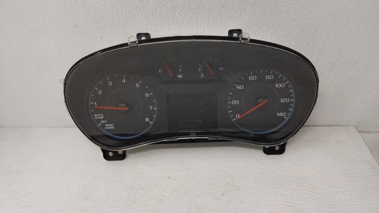 Picture of 2018-2018 Chevrolet Equinox Speedometer Instrument Cluster Gauges 155285