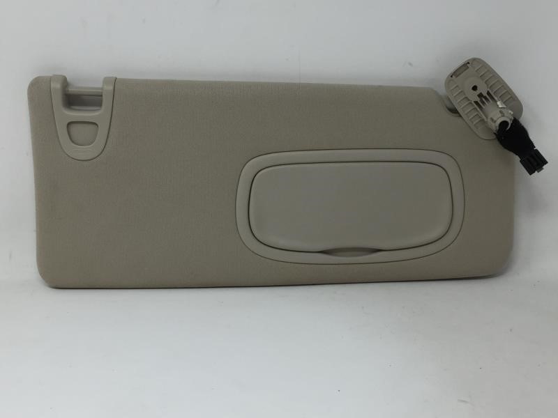 2015 Chrysler 200 Passenger Right Sun Visor Sunvisor 1552 - Oemusedautoparts1.com